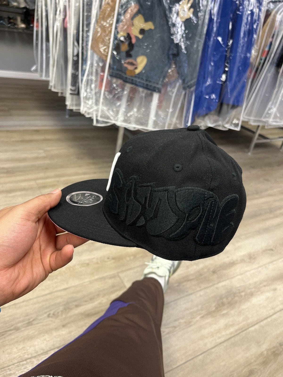 Other Sample Hugs Dude Era Glausangeles Fitted size 7 1/8 Size ONE SIZE - 5 Thumbnail