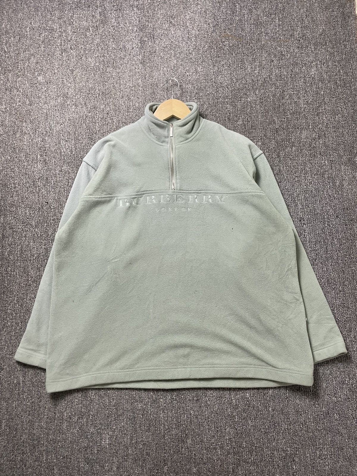 Burberry Burberry London Fleece Quarter Zip Sweatshirt (180) Size US M / EU 48-50 / 2 - 1 Thumbnail