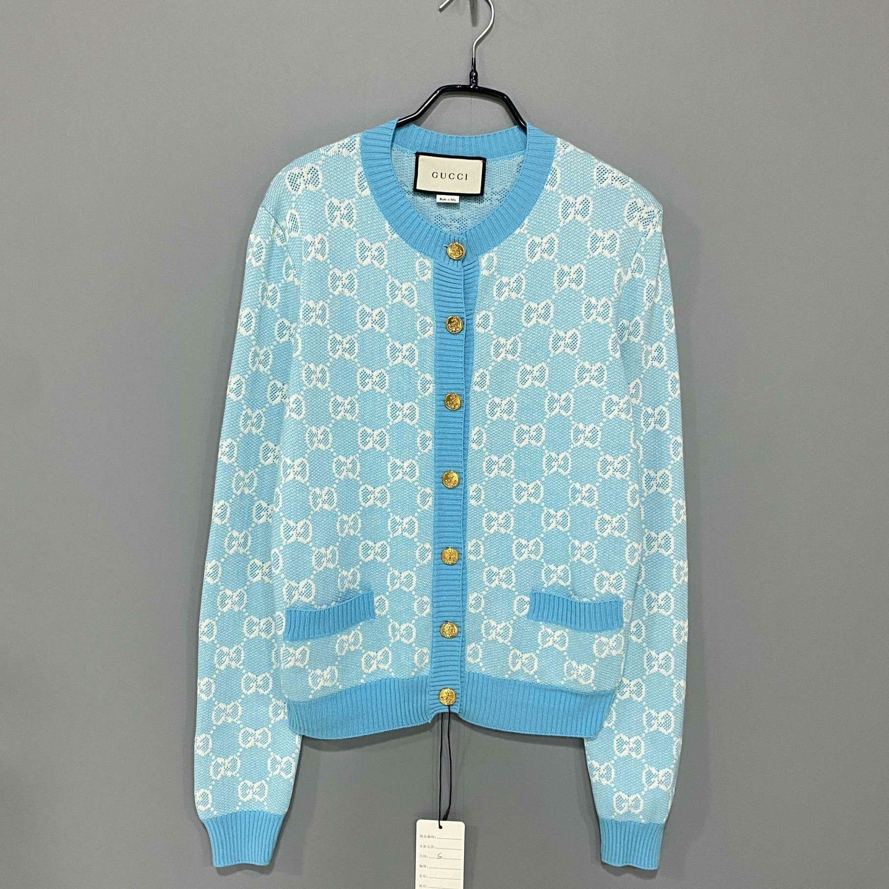 Gucci Gucci Blue Sweater S Women Size S / US 4 / IT 40 - 1 Thumbnail