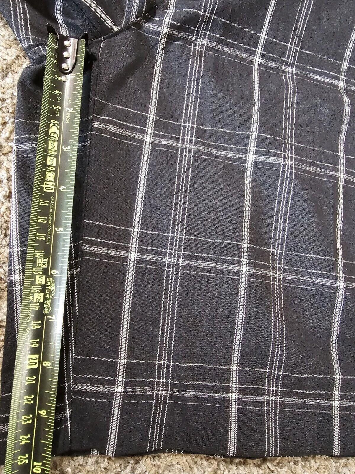 Designer Champions Tour Golf Shorts Mens Size 42 Black Plaid Pockets Size US 42 / EU 58 - 4 Thumbnail