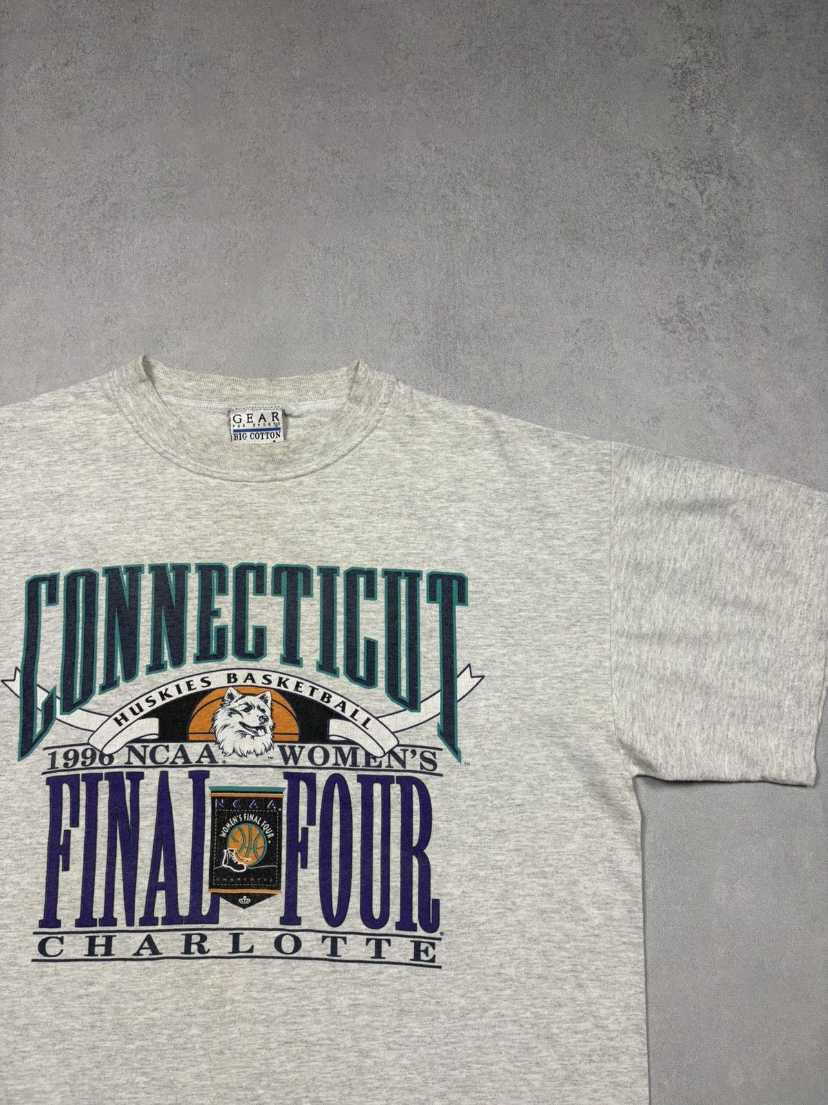 NCAA Vintage 1996 UConn Huskies NCAA Women’s Final Four T-Shirt L Size US L / EU 52-54 / 3 - 2 Thumbnail
