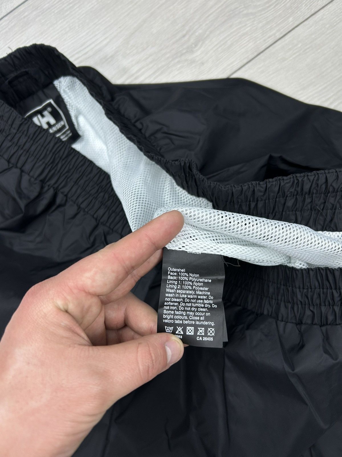 Helly Hansen Helly Hansen gore Tex Light black pant Size XXL Size US 38 / EU 54 - 5 Thumbnail