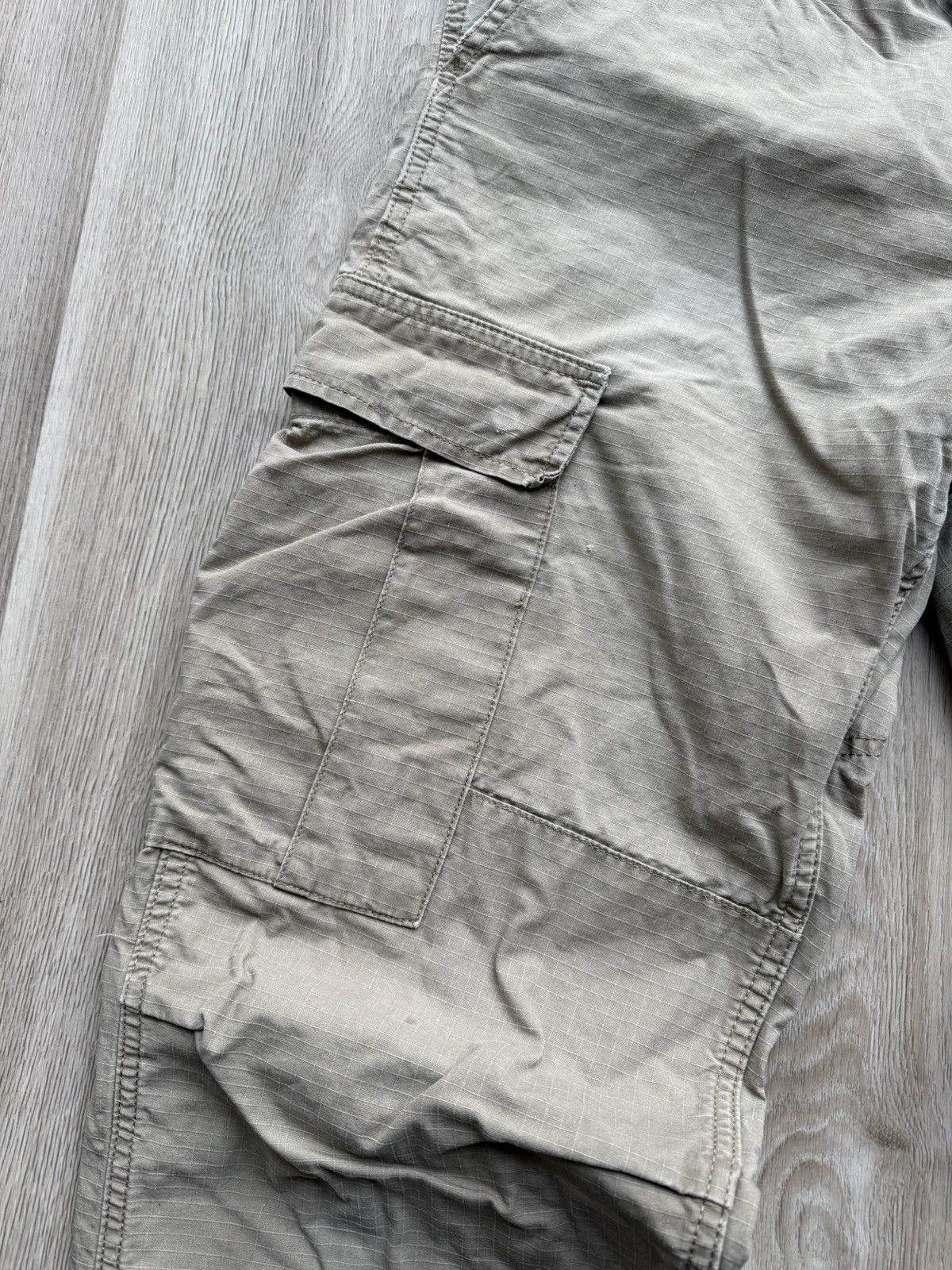 Carhartt Vintage Carhartt Regular Cargo Beige Pants Mens Size 30x32 Size US 30 / EU 46 - 4 Thumbnail