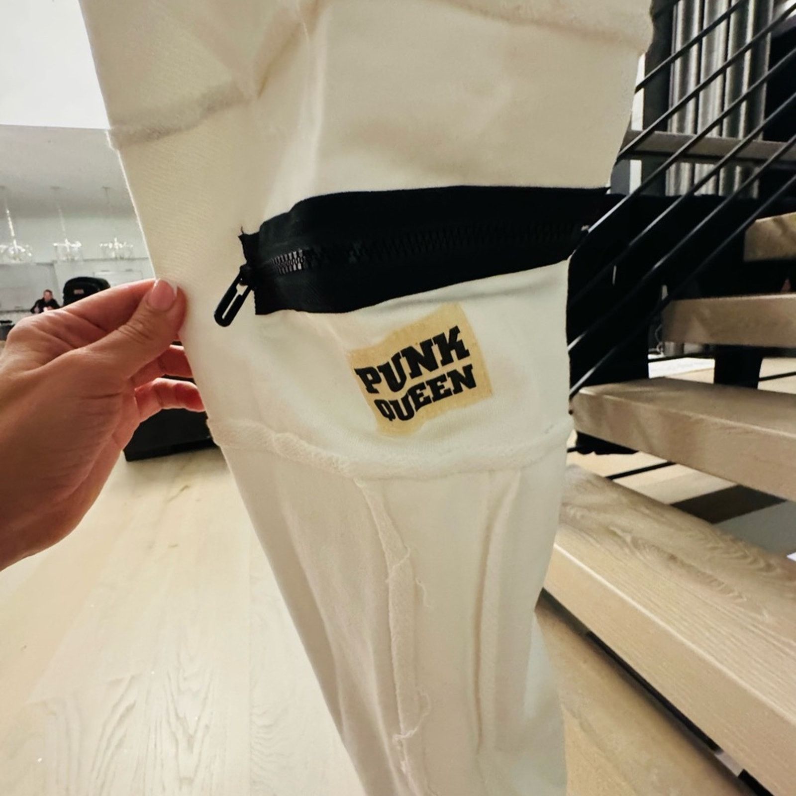 Other Punk Queen Women's White Cotton Tracksuit size S Size 27" / US 4 / IT 40 - 4 Thumbnail