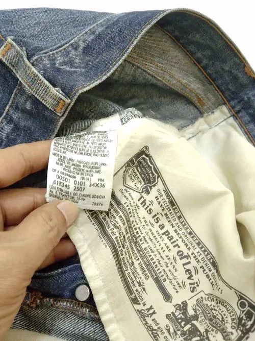 Levi's × Vintage Vintage Levis 501 Straight Leg Distressed Jeans 34x31 Size US 32 / EU 48 - 7 Thumbnail