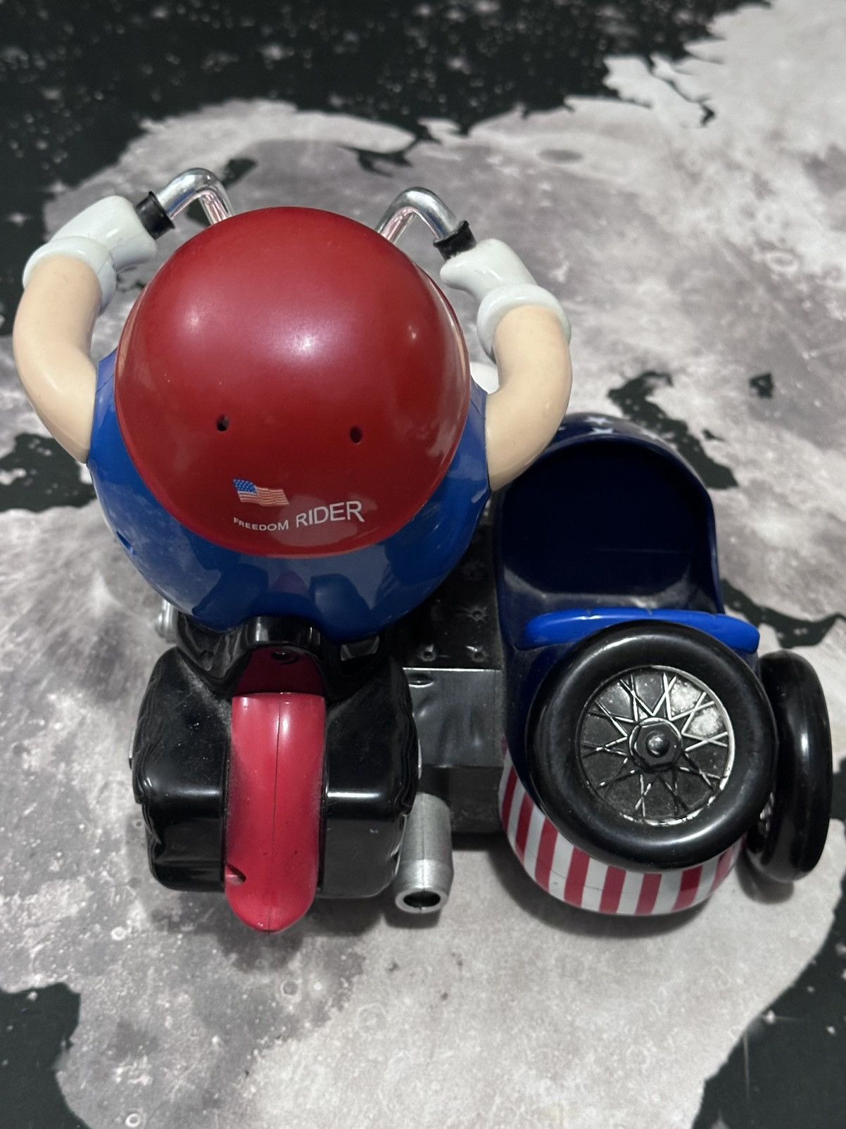 Other M&M Freedom Rider Motorcycle Candy Dispenser Size ONE SIZE - 5 Thumbnail