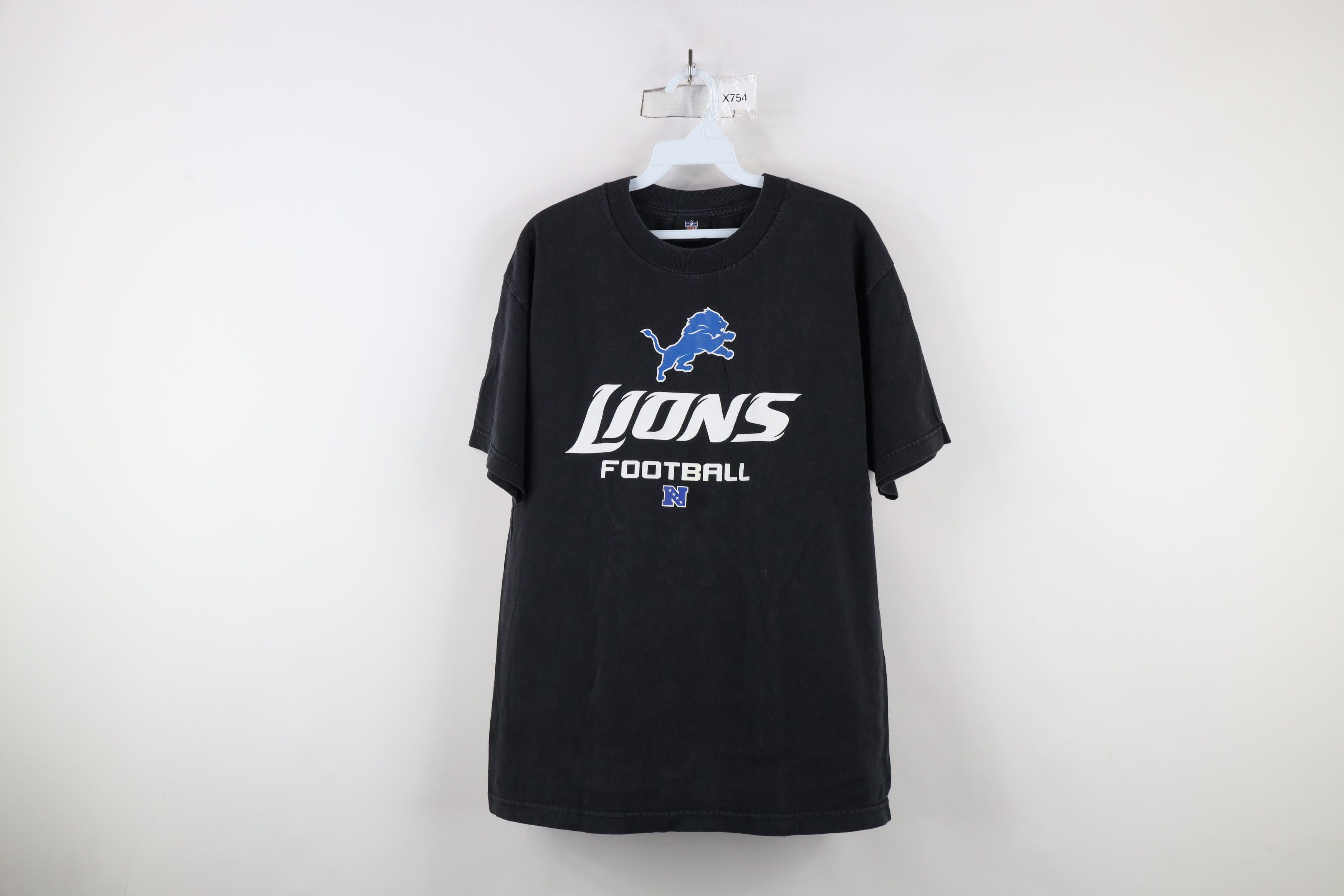 Vintage Vintage NFL Spell Out Detroit Lions Football T-Shirt Black Size US L / EU 52-54 / 3 - 1 Thumbnail