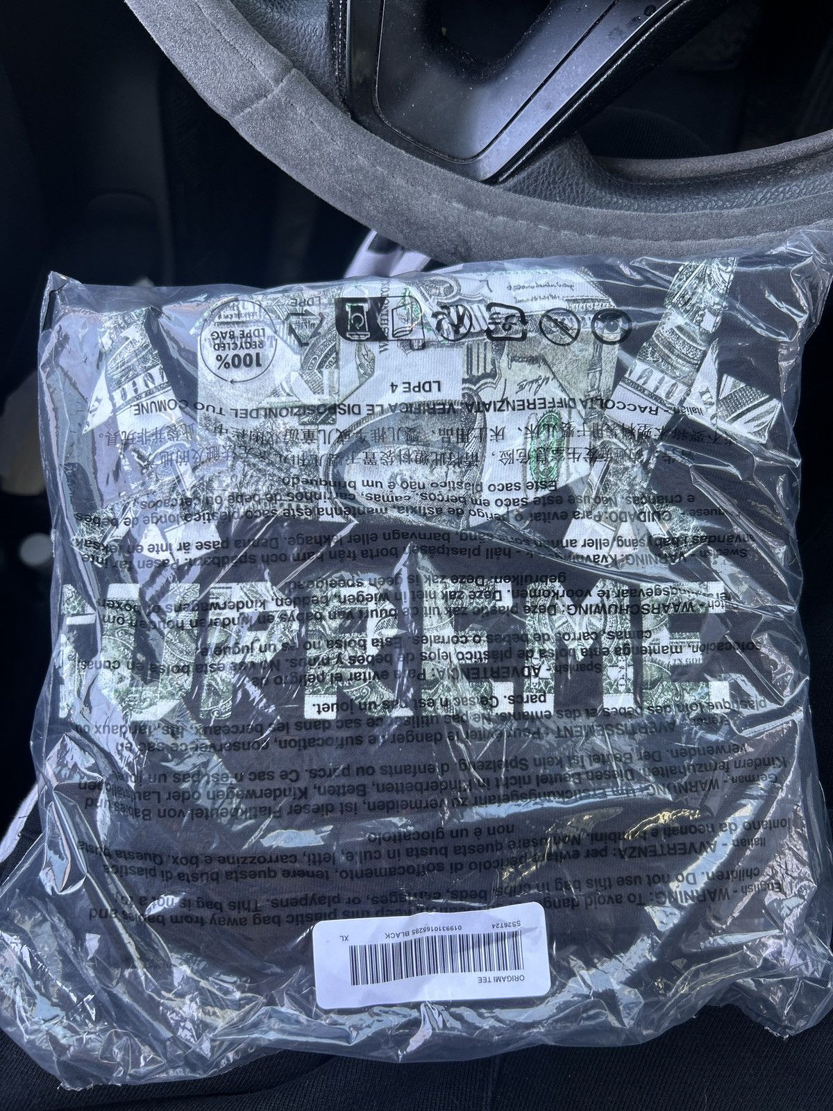 Supreme Supreme origami tee XL in hand ss26 black Size US XL / EU 56 / 4 - 1 Thumbnail
