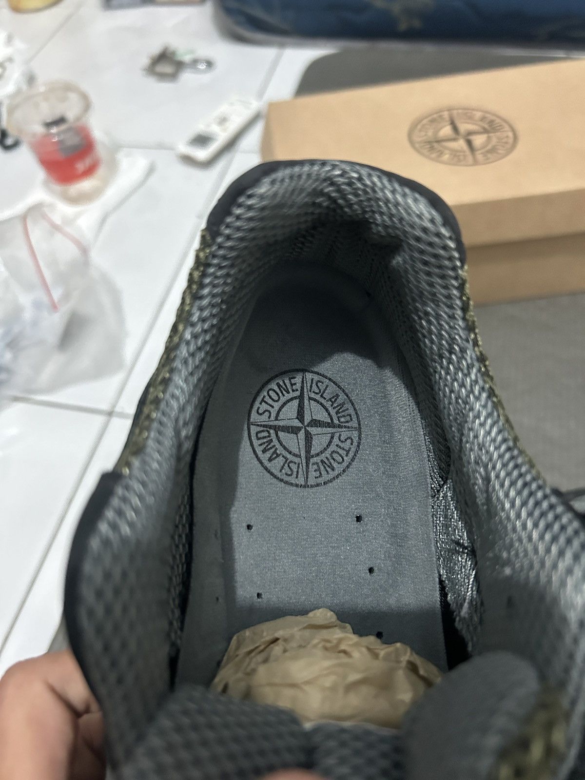 New Balance × Stone Island new balance 991v2 stone island Size US 7 / EU 40 - 6 Thumbnail