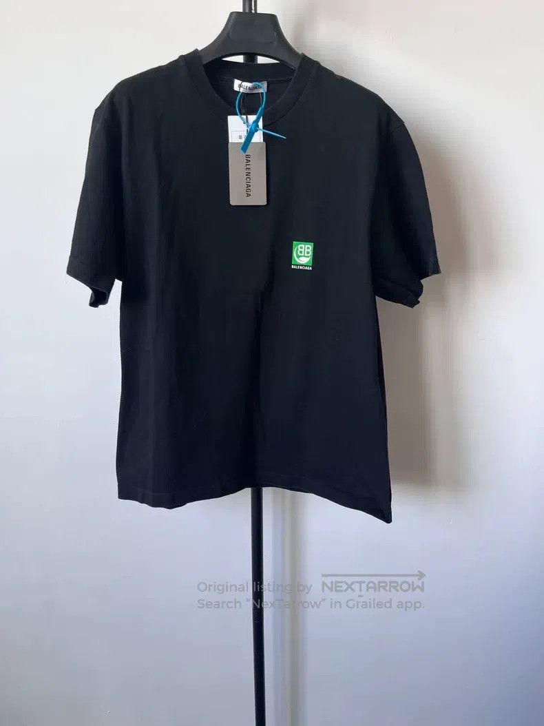 Balenciaga Balenciaga Eco Icon Letter Logo Print Short Sleeve Off Sho Size S / US 4 / IT 40 - 1 Thumbnail