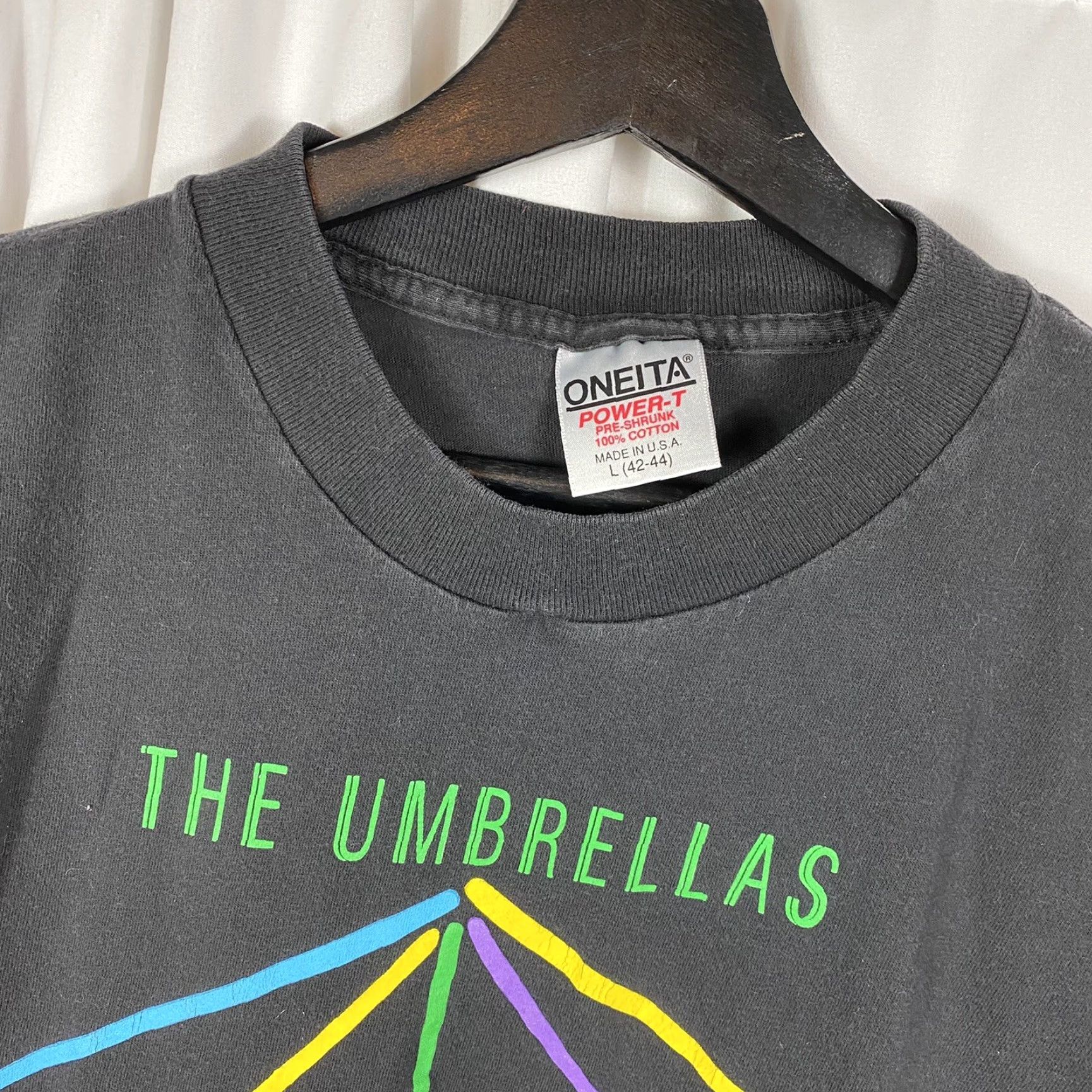 Vintage VINTAGE The Umbrelles Tejon Pass Tshirt 1991 Art Installation Large L 42-44 Mens? Lady? Wait. Size US L / EU 52-54 / 3 - 2 Thumbnail