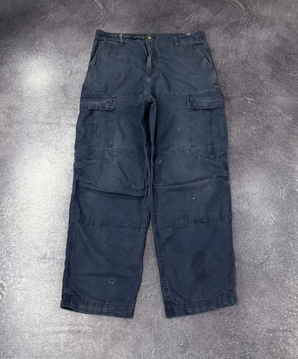 Carhartt Vintage Carhartt WIP Navy Y2K Hype Baggy Cargo Pants Size US 34 / EU 50 - 2 Thumbnail
