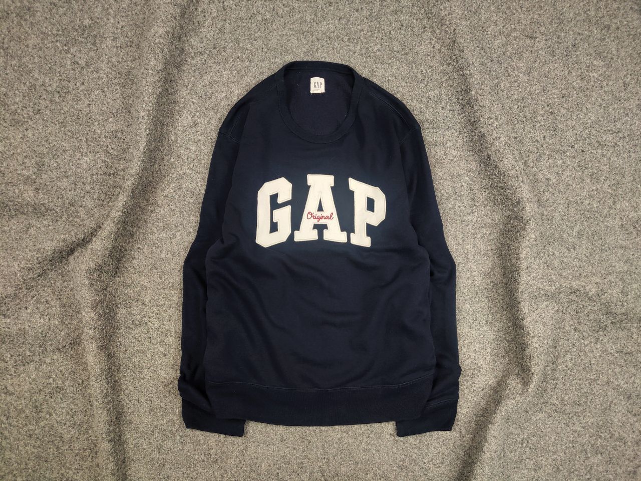 Gap Gap Blue embroidered logo Crew Chek Sweatshirt Vintage Style Size US L / EU 52-54 / 3 - 1 Thumbnail