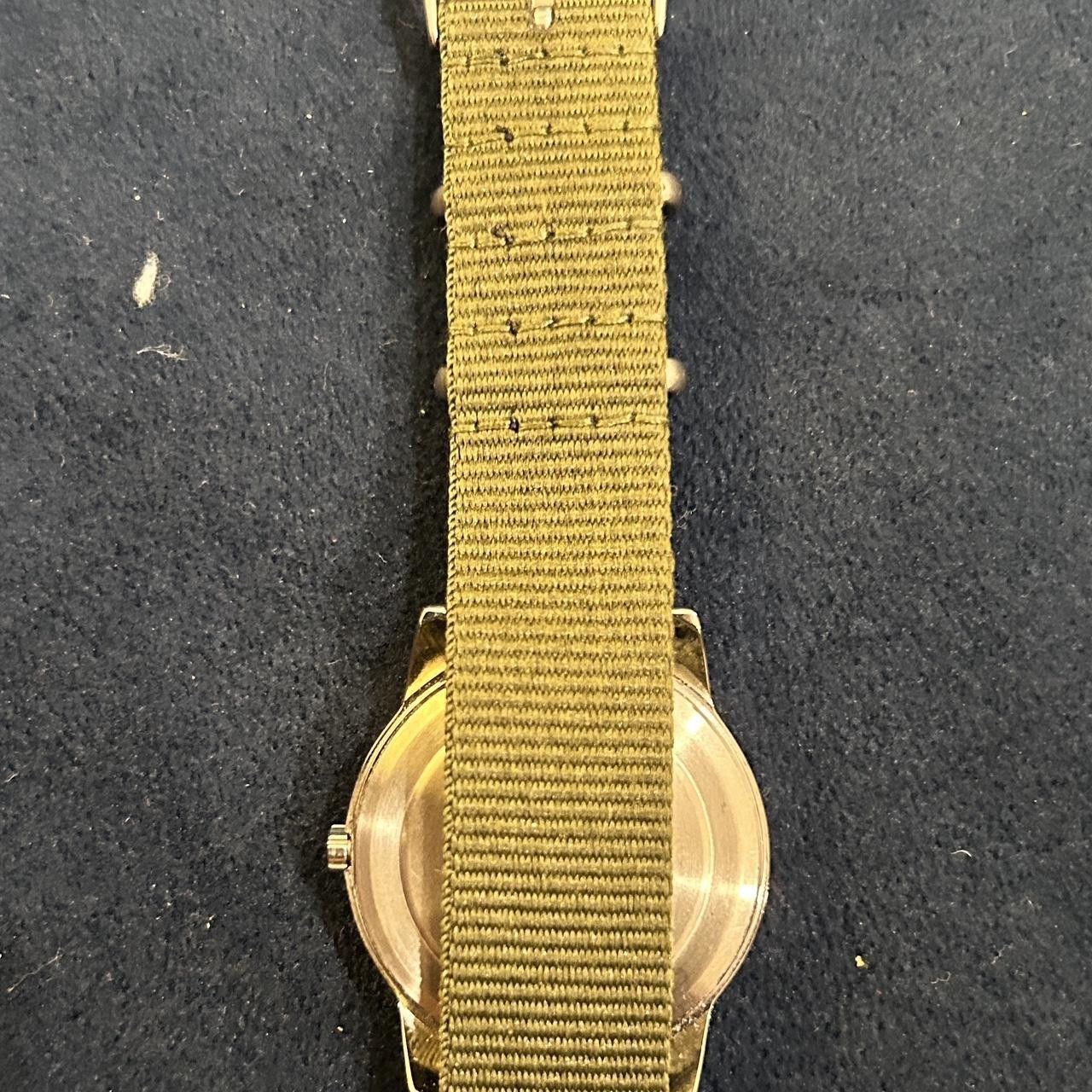 Timex Timex Indiglo Analog Watch Size 36 - 4 Thumbnail