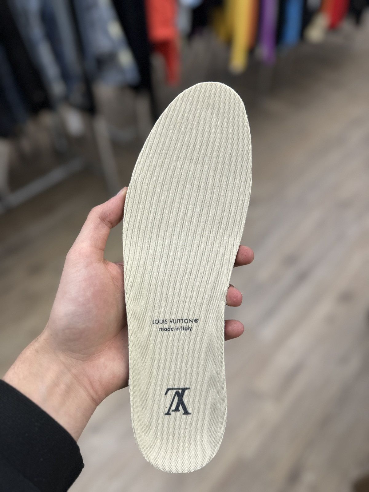 Louis Vuitton Louis Vuitton Beige Tactic Runners Size US 9.5 / EU 42-43 - 11 Thumbnail