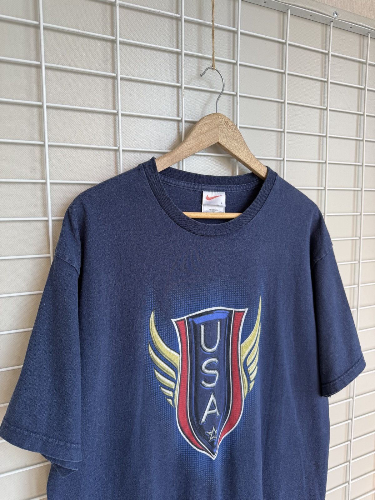 Nike Nike USA Big Logo T-Shirt Mens Size L Vintage Short Sleeve Size US L / EU 52-54 / 3 - 3 Thumbnail