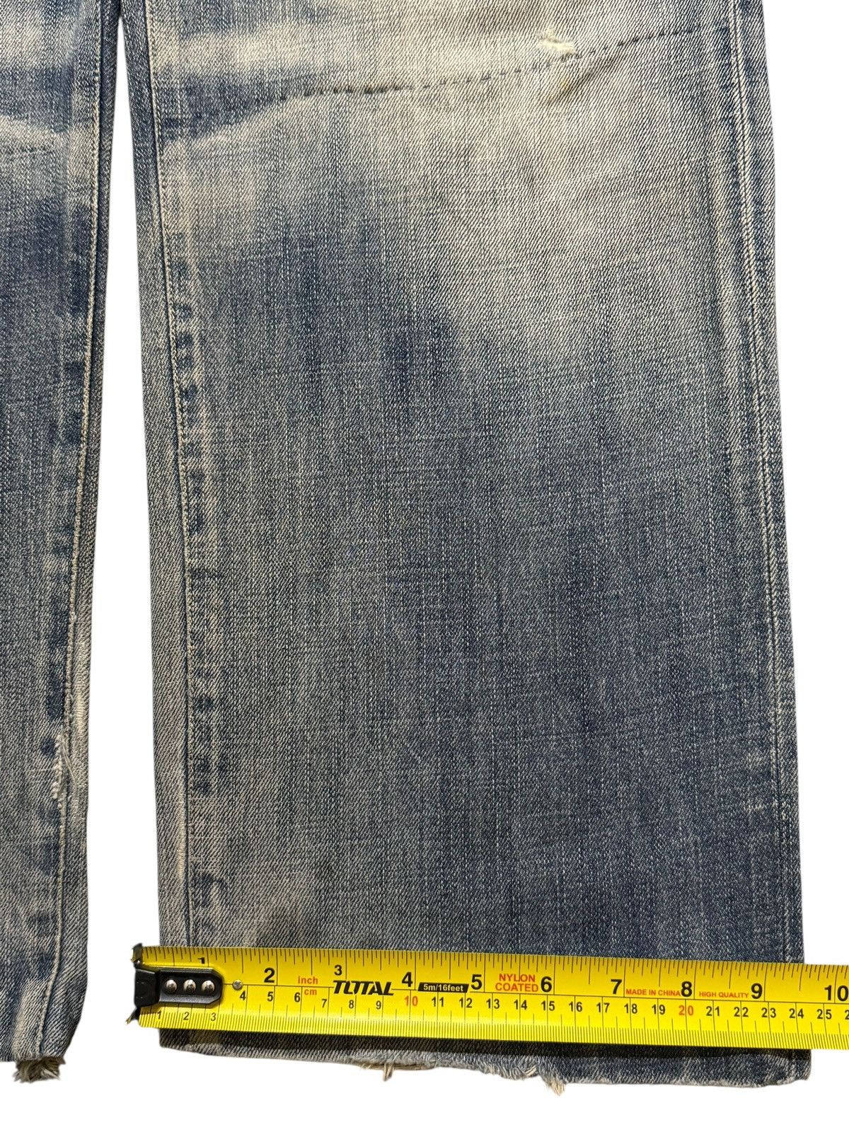Levi's Vintage 90s Levis 553 Faded Wash Distressed Destroyed Baggy Size US 33 - 15 Thumbnail