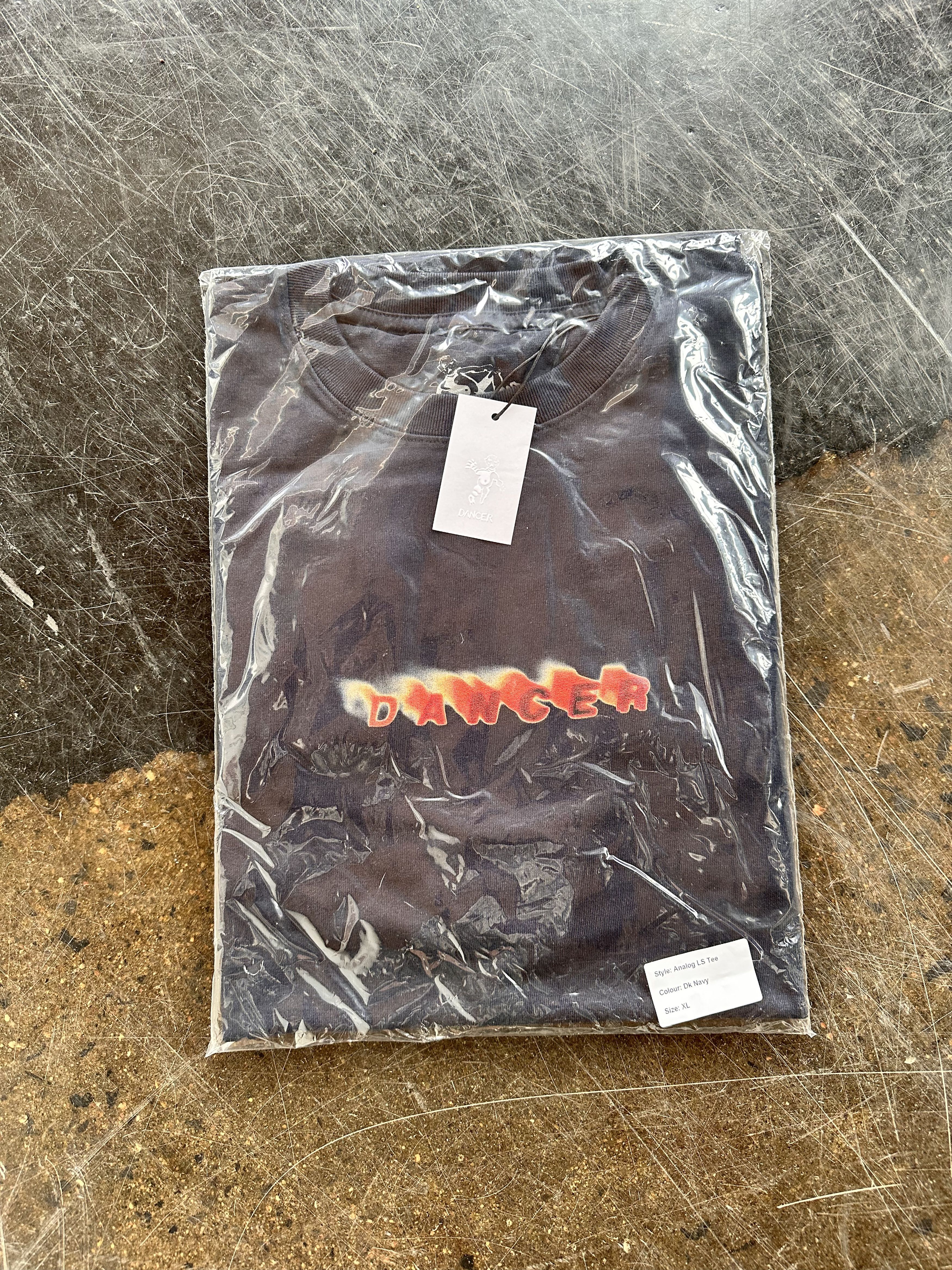 DANCER DANCER Analog Longsleeve Tee (Dark Navy - XL) Size US XL / EU 56 / 4 - 3 Thumbnail