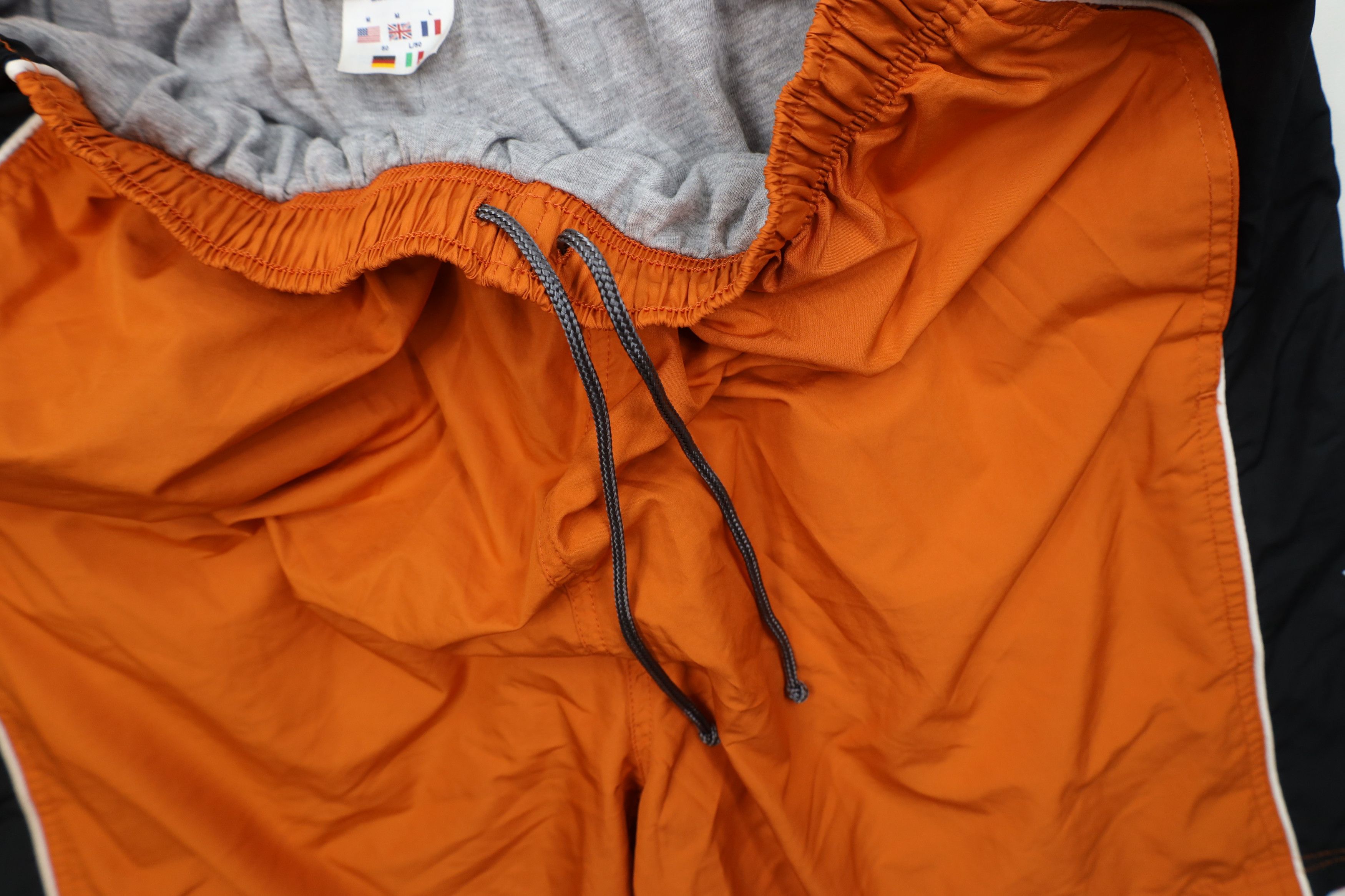 Reebok Vintage 90s Reebok Spell Out Lined Windbreaker Shorts Orange Size US 32 / EU 48 - 7 Thumbnail