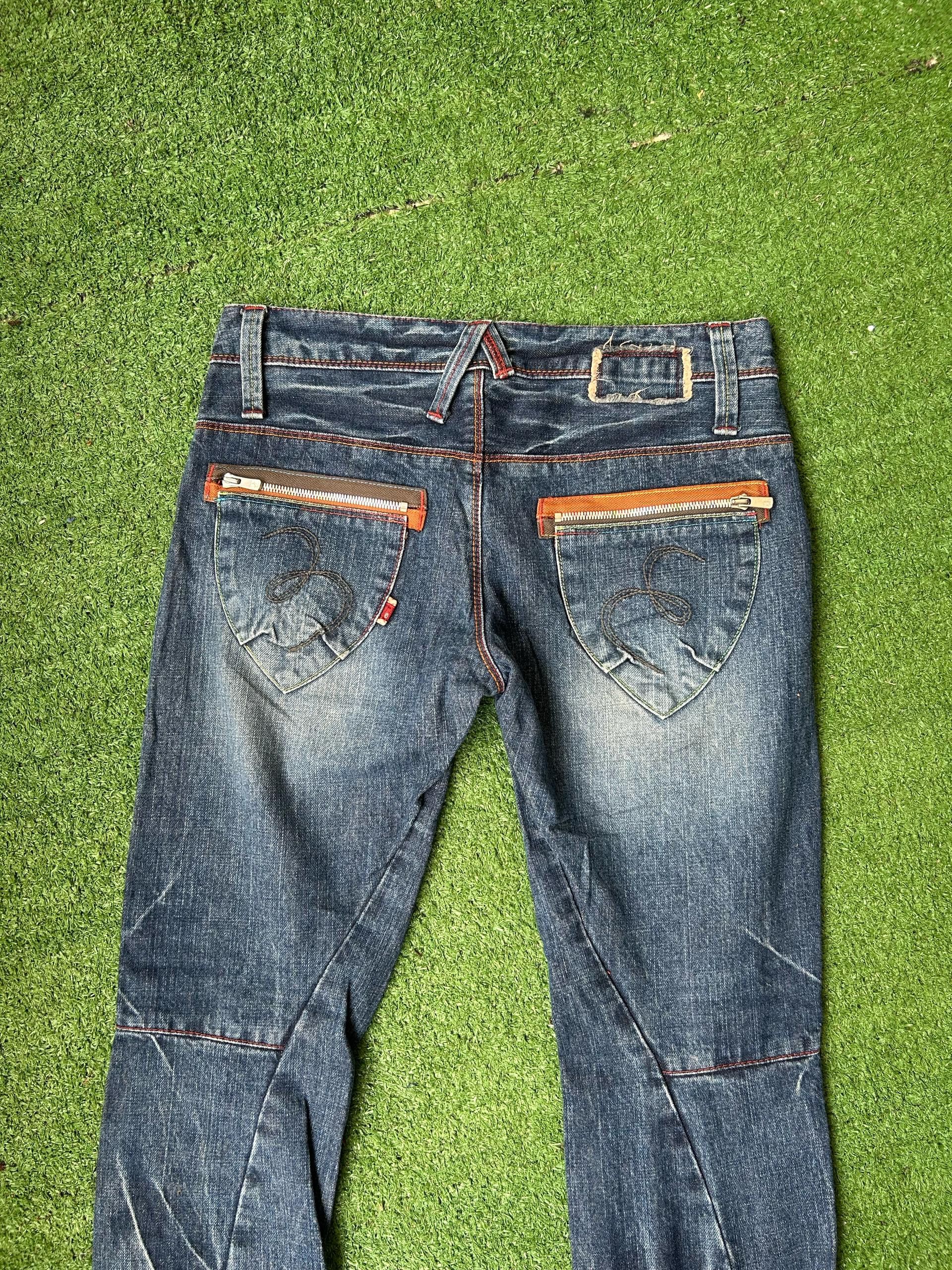 Vintage Vintage Botte Twist Leg Denim W 31 L40 Size US 31 - 7 Thumbnail