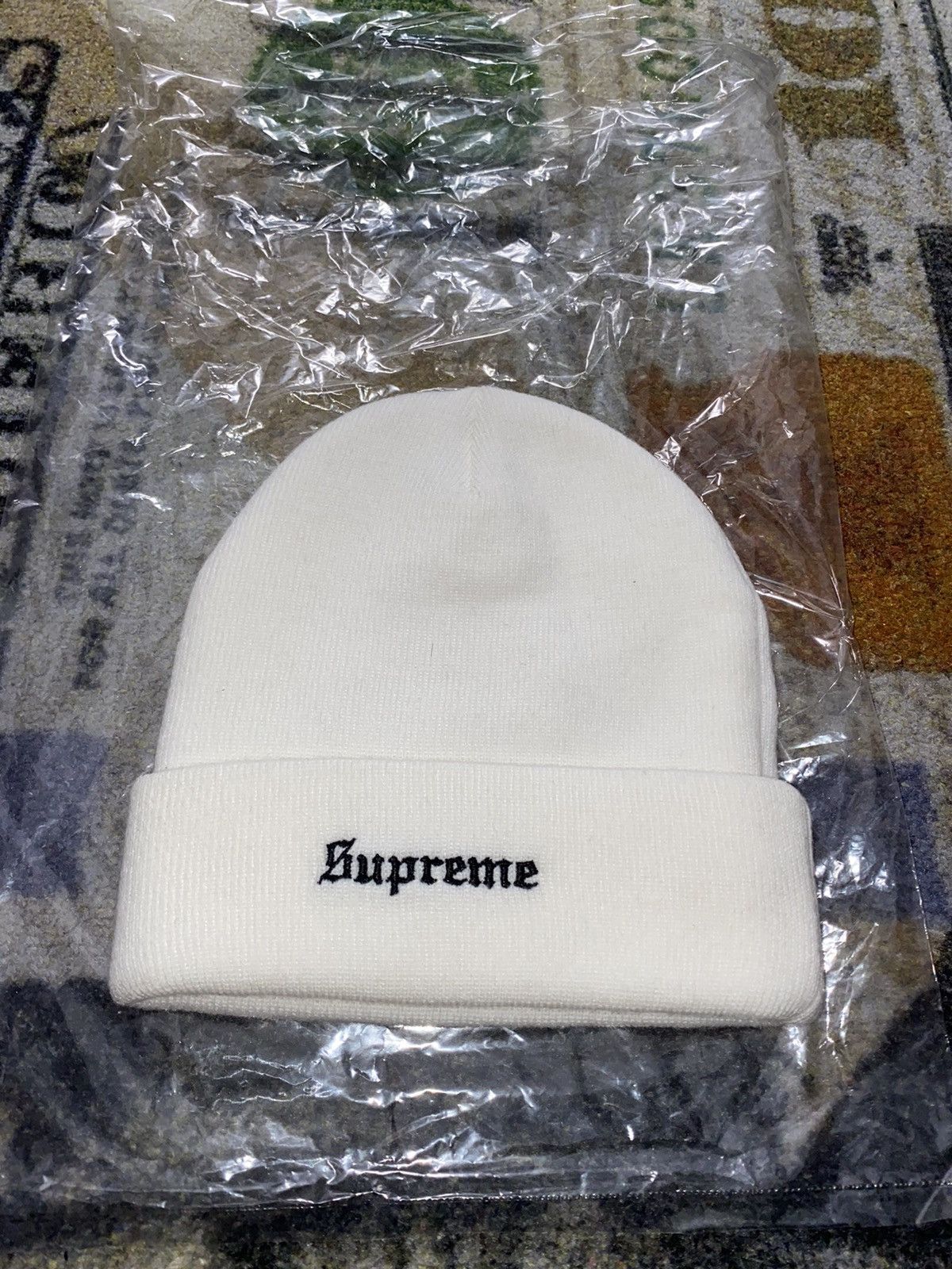 Supreme Supreme Guadalupe Beanie White (2018) Size ONE SIZE - 3 Thumbnail