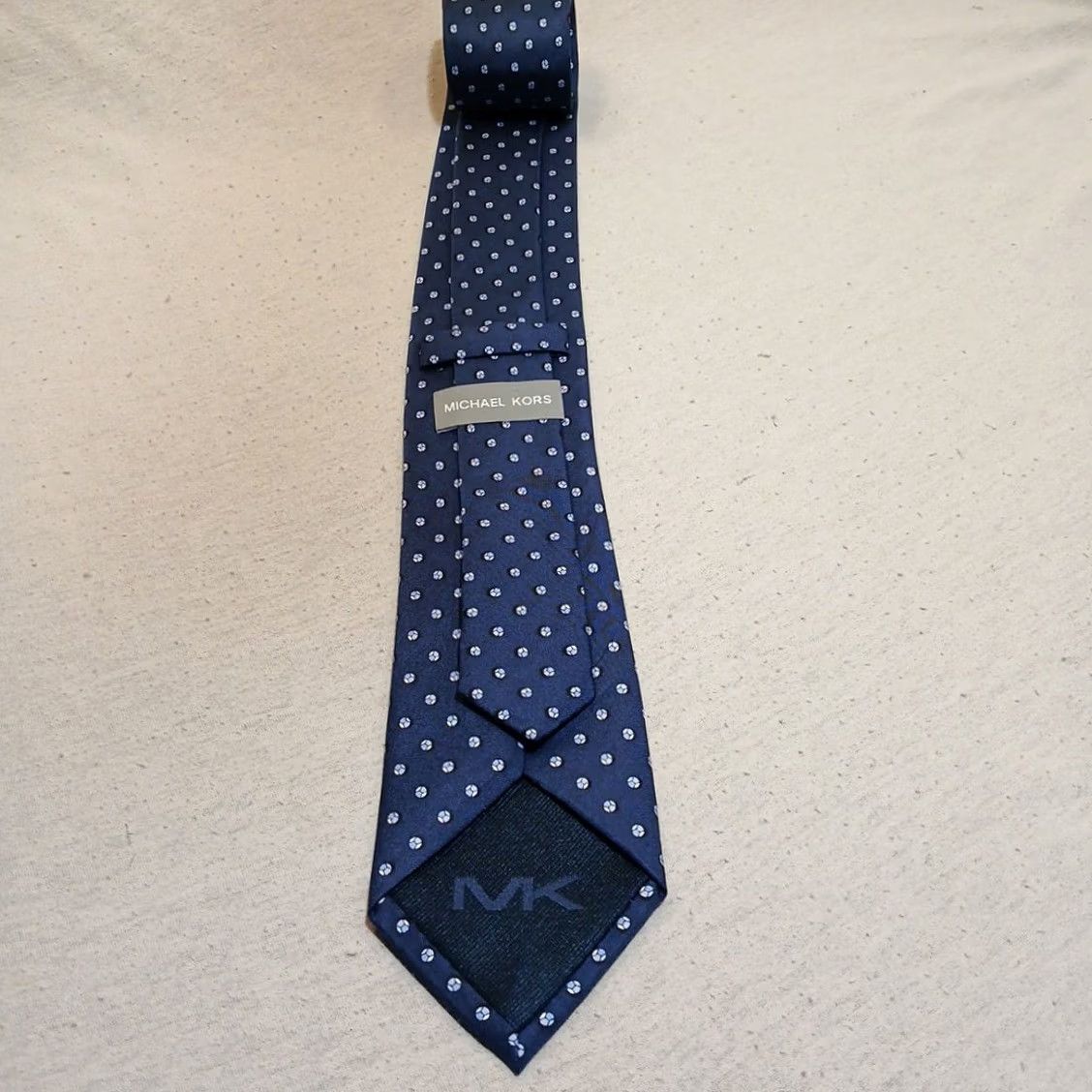 Michael Kors Michael Kors Tie Blue Silk Geometric Pattern 58" x 3" Men Adult Classic Pointed Tie Size ONE SIZE - 3 Thumbnail