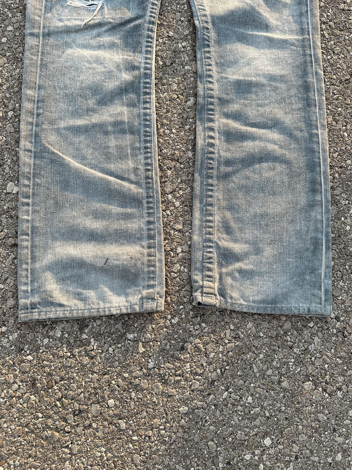 True Religion True Religion Distressed With Patches Jeans Size US 32 / EU 48 - 6 Thumbnail
