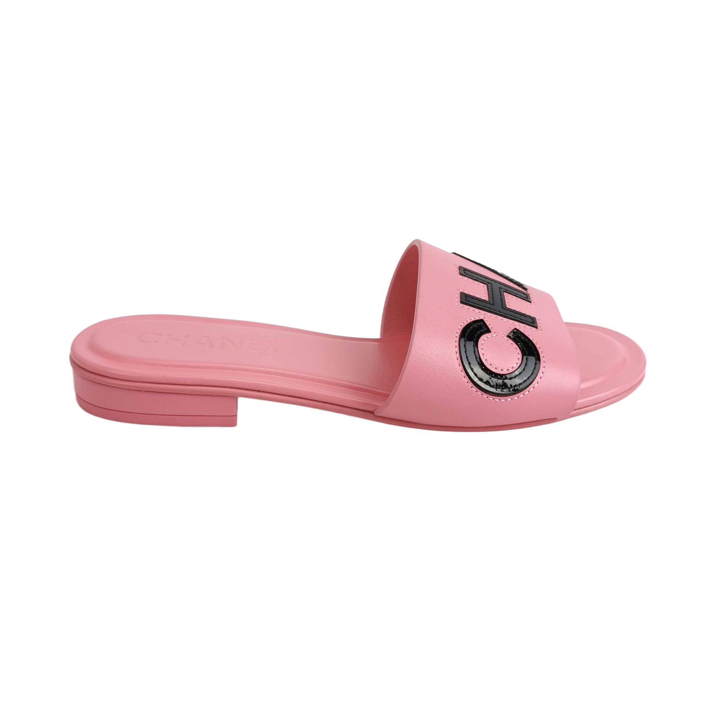 Chanel Chanel Women 7 Sandals Size US 7 / IT 37 - 1 Thumbnail