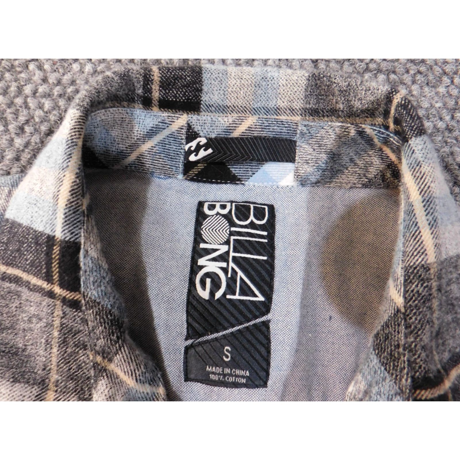 Billabong Billabong Shirt Mens Small Gray Plaid Button-Up Long Sleeve Cotton Nylon Flannel Outdoor Classic Button-Down Collared Button 1990s? Size US S / EU 44-46 / 1 - 4 Thumbnail