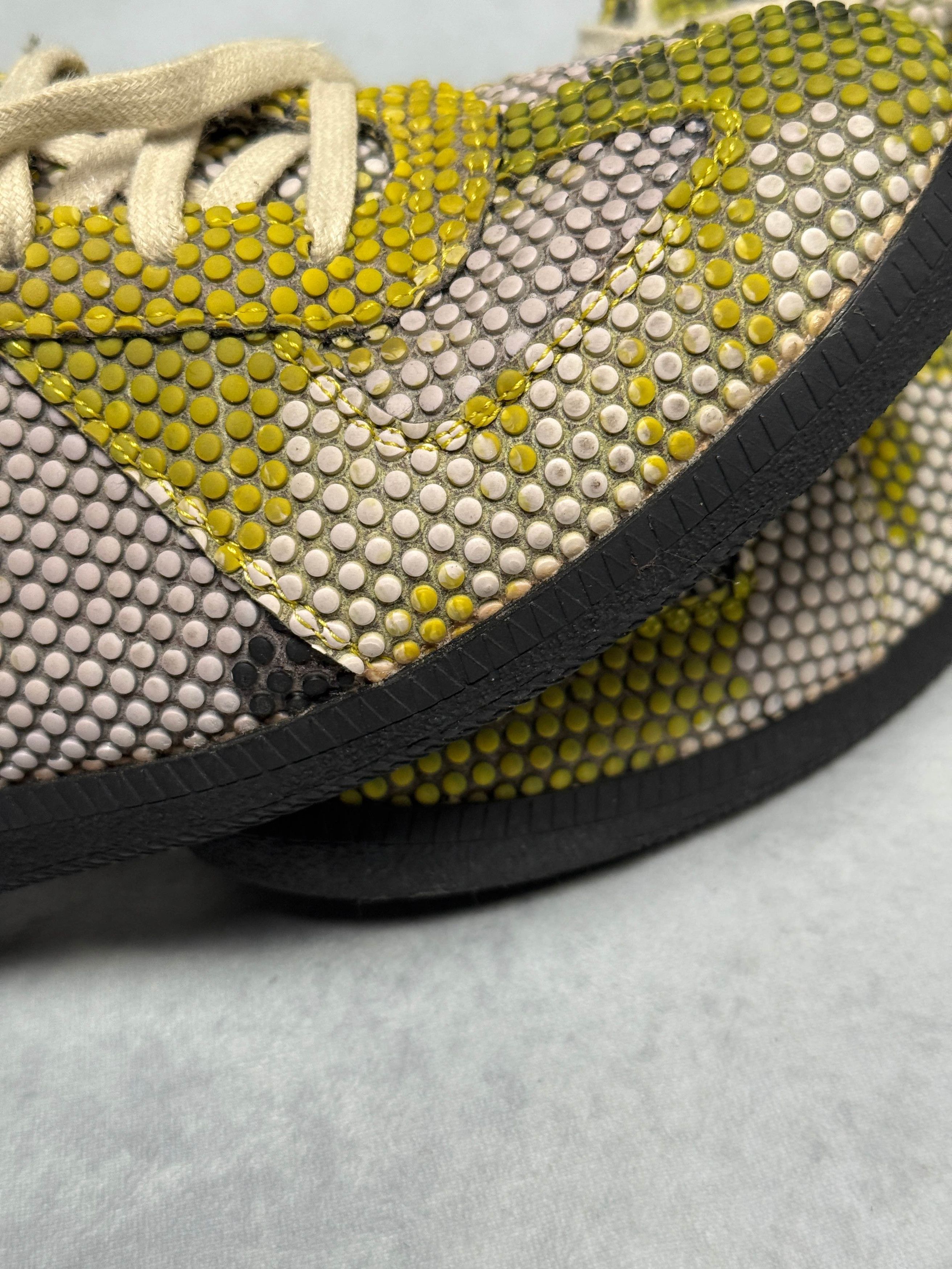 Maison Margiela Maison Margiela 'Replica' GAT Polka Dot Python Size US 9 / EU 42 - 12 Thumbnail