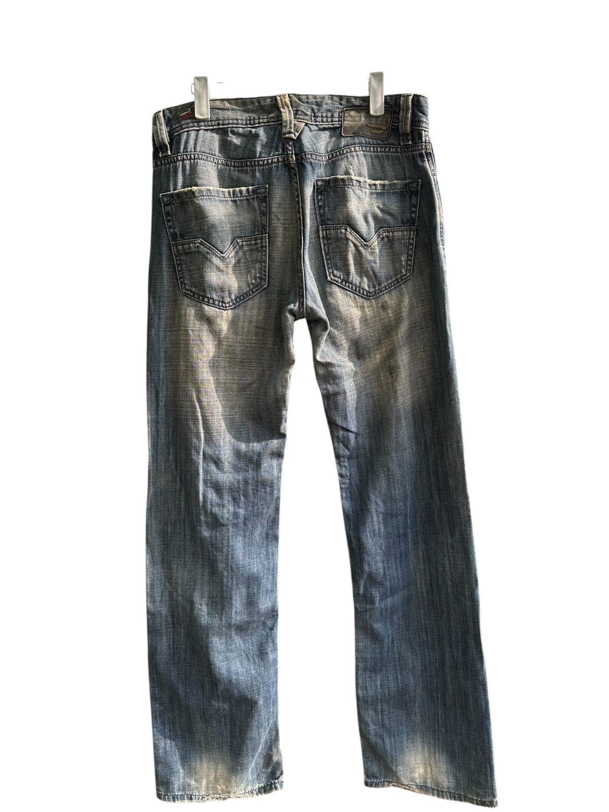Diesel Diesel Italy Distress Jeans . Size US 32 / EU 48 - 2 Thumbnail