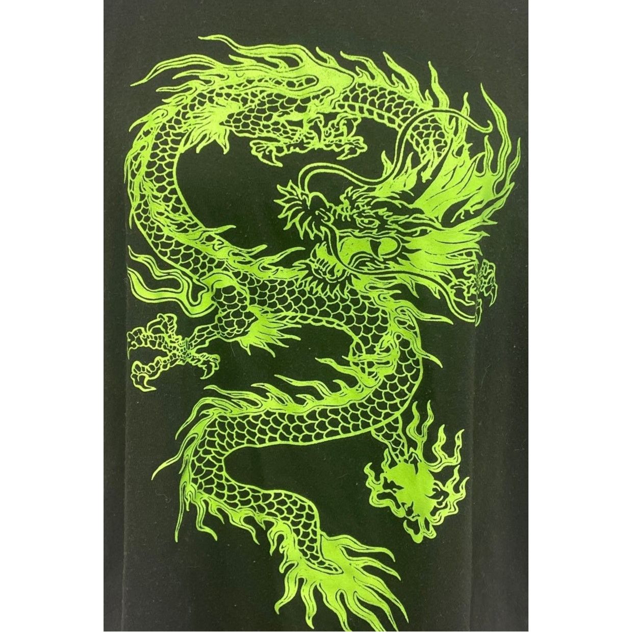 Shein SHEIN Mens Small Medieval Dragon Short Sleeve PolyCotton Tee Size US S / EU 44-46 / 1 - 2 Thumbnail