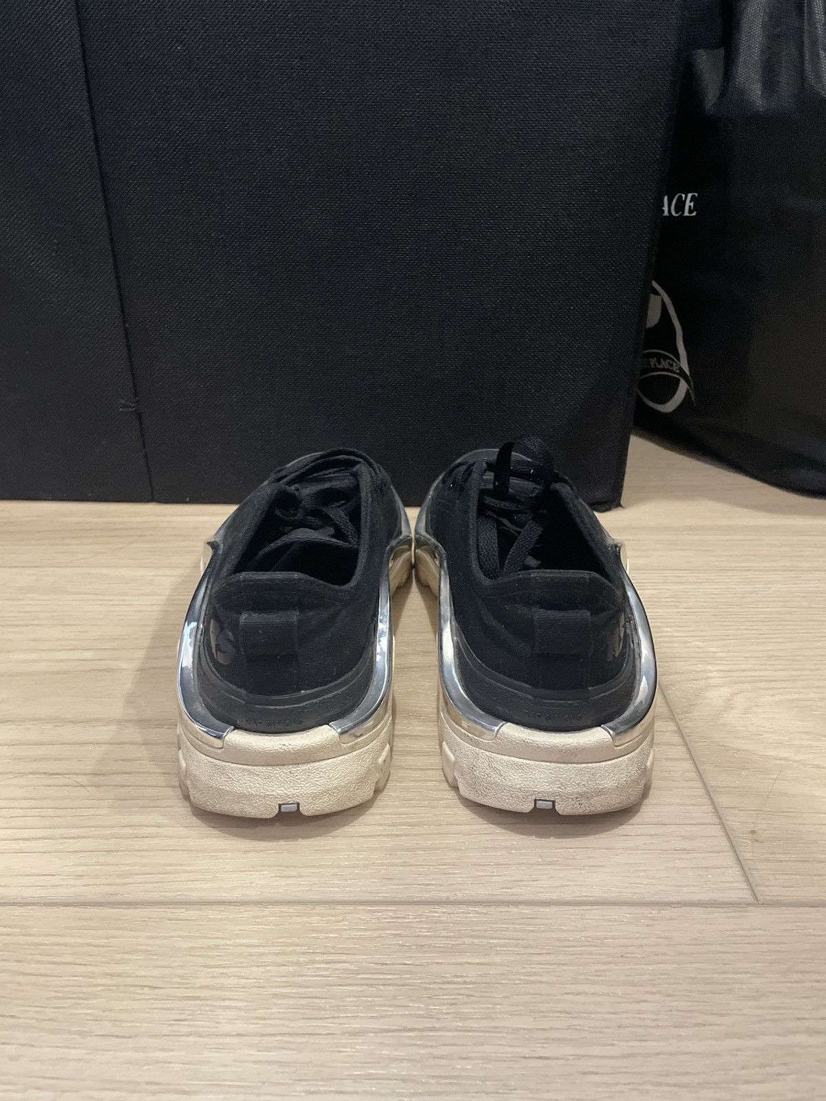 Adidas × Raf Simons RAF Detroit Runners Size US 5 / EU 37 - 6 Thumbnail