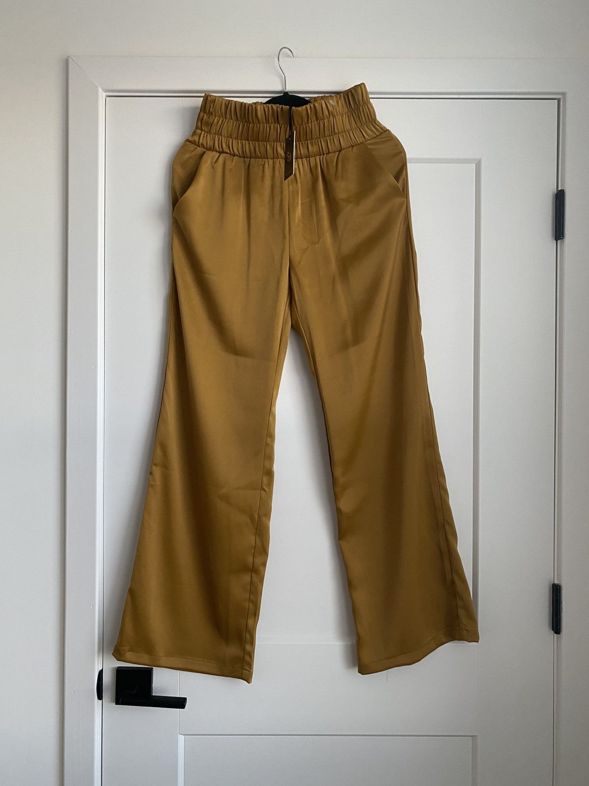 Other Sincerly Jules gold M size High Waisted Wide Leg Pants NWT Size 32" / US 10 / IT 46 - 2 Thumbnail