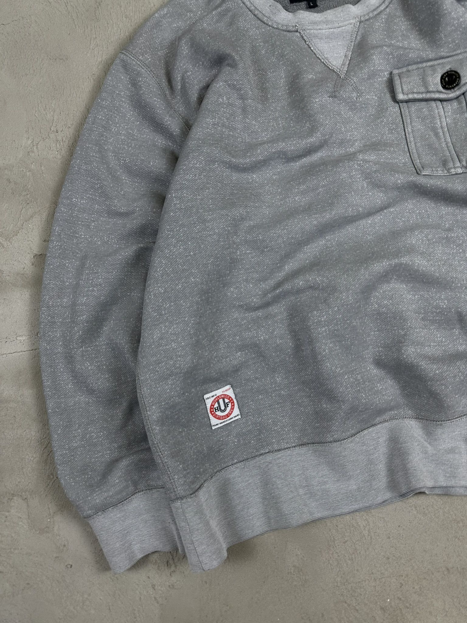 Huf Vintage HUF Pocket Boxy Sweatshirt Crewneck Size US L / EU 52-54 / 3 - 5 Thumbnail
