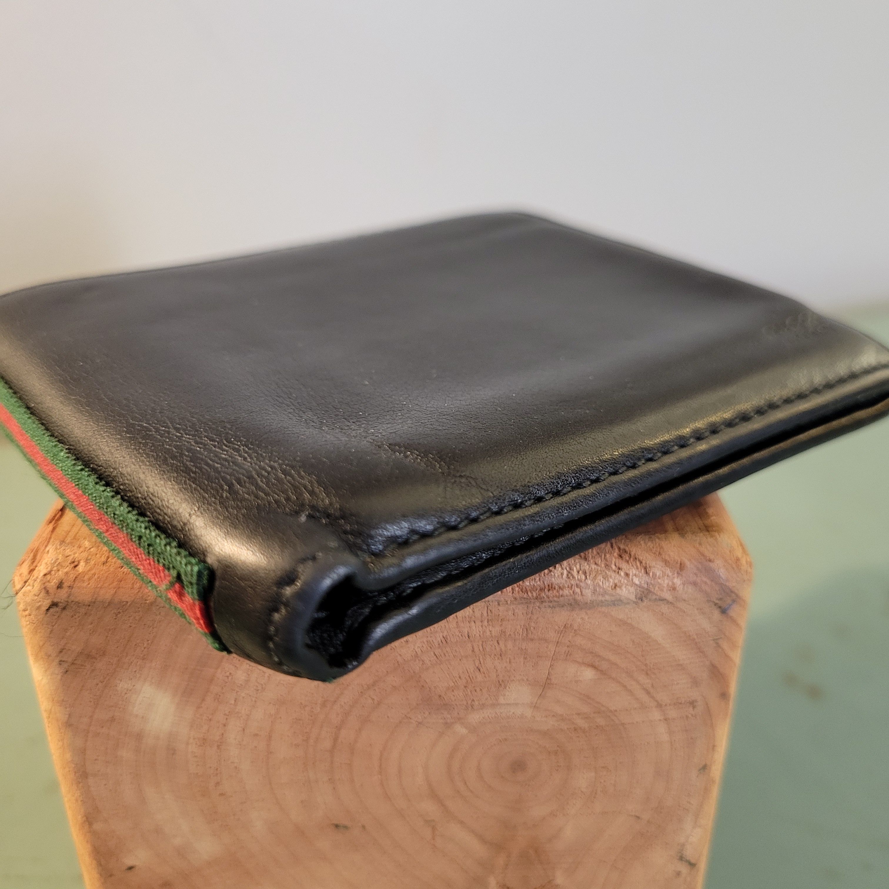 Gucci Bifold Black Leather Wallet Sherry Line Stripe and D-Ring Size ONE SIZE - 7 Thumbnail