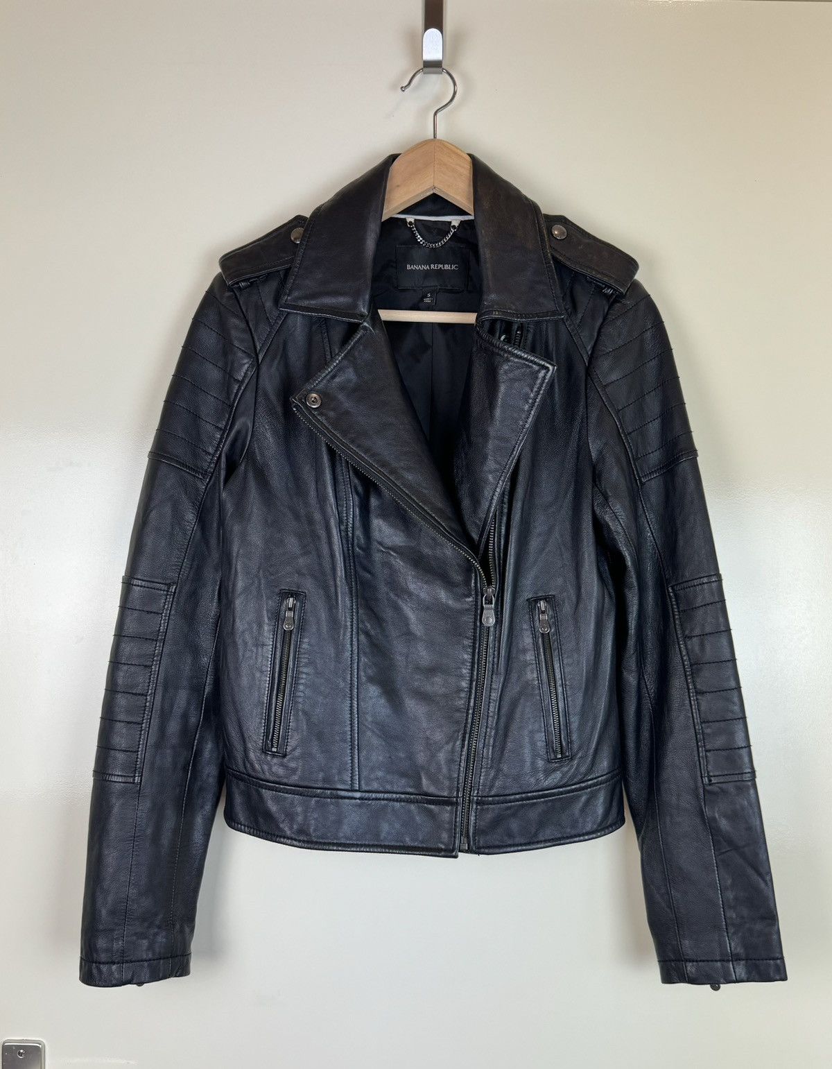 Leather biker moto motorcycle jacket quilted sleeves S