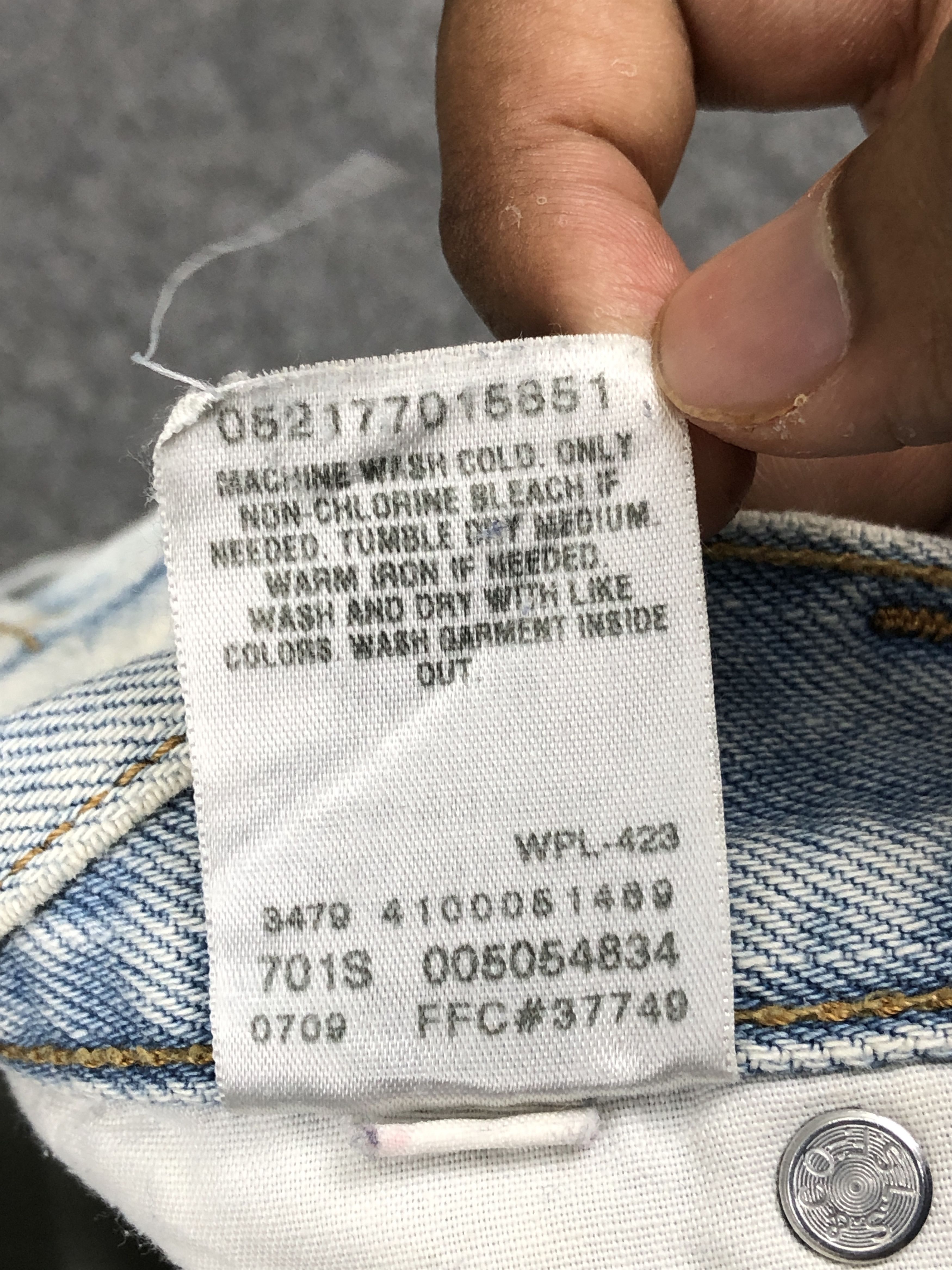 Levi's Light Washed Vintage Levis 505 Jeans DP2366 Size US 35 - 8 Thumbnail