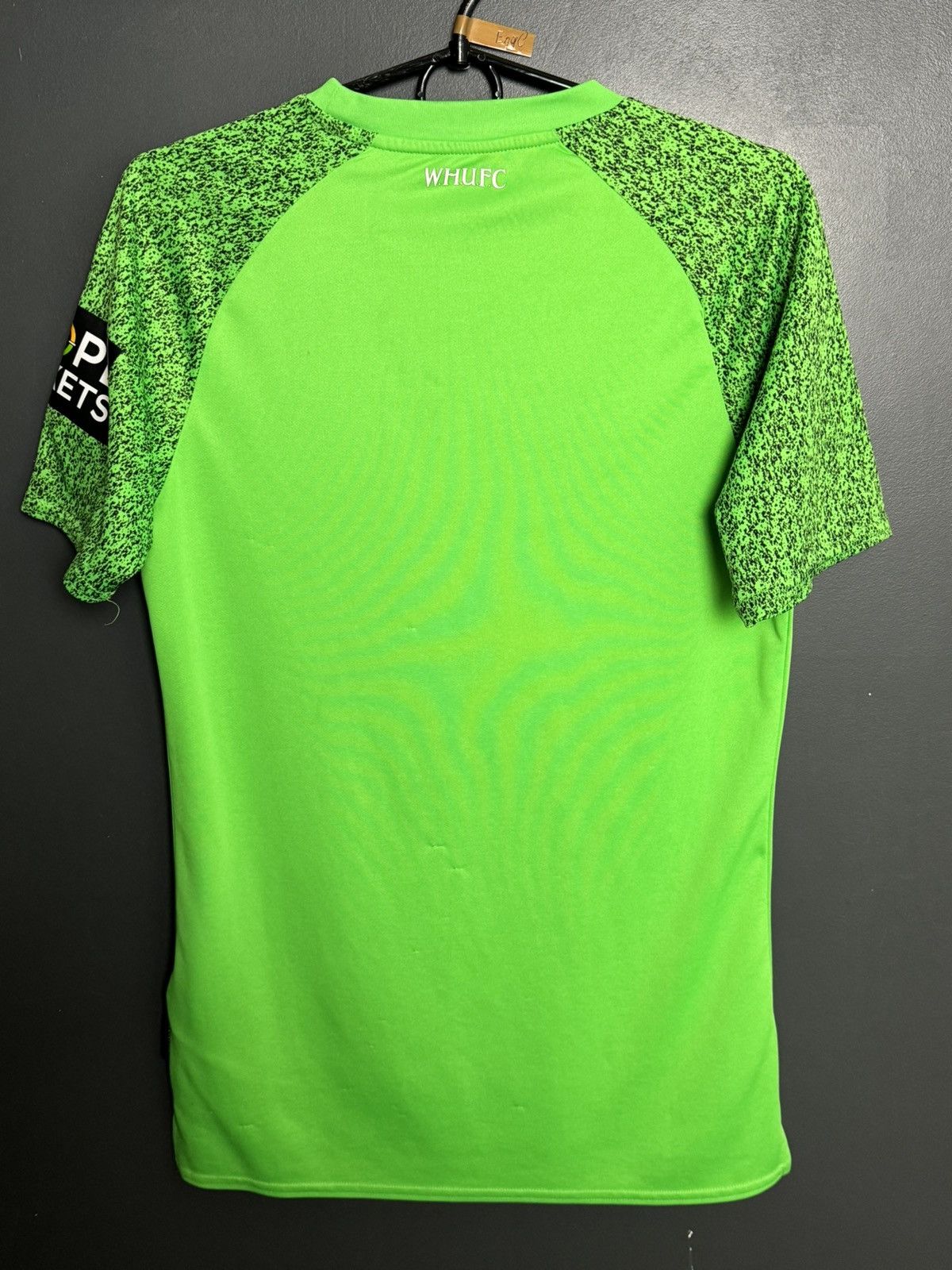 Umbro West Ham United 21/22 Goalkeeper Football Jersey Size US S / EU 44-46 / 1 - 2 Thumbnail