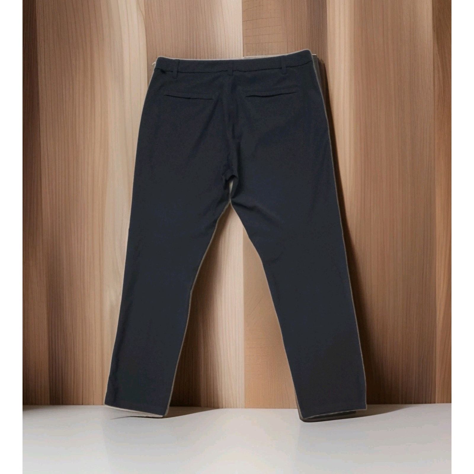 Lululemon Lululemon Men’s ABC 5 Pockets Chino Trouser Pant Bone 36×31 Size US 36 / EU 52 - 3 Thumbnail