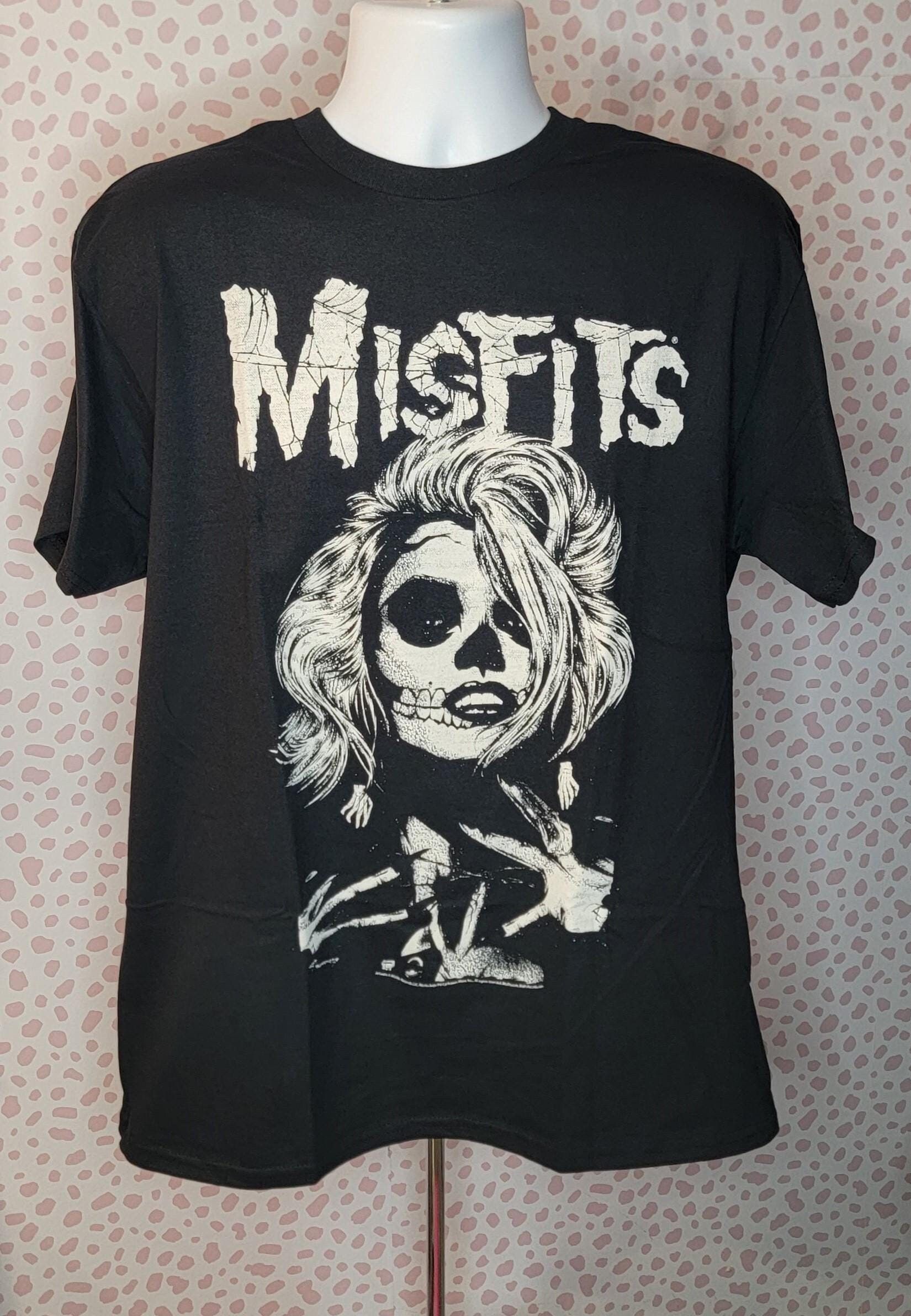Gildan Misfits Punk Rock Music Tee, Vintage Style Band Tee Size US M / EU 48-50 / 2 - 1 Thumbnail