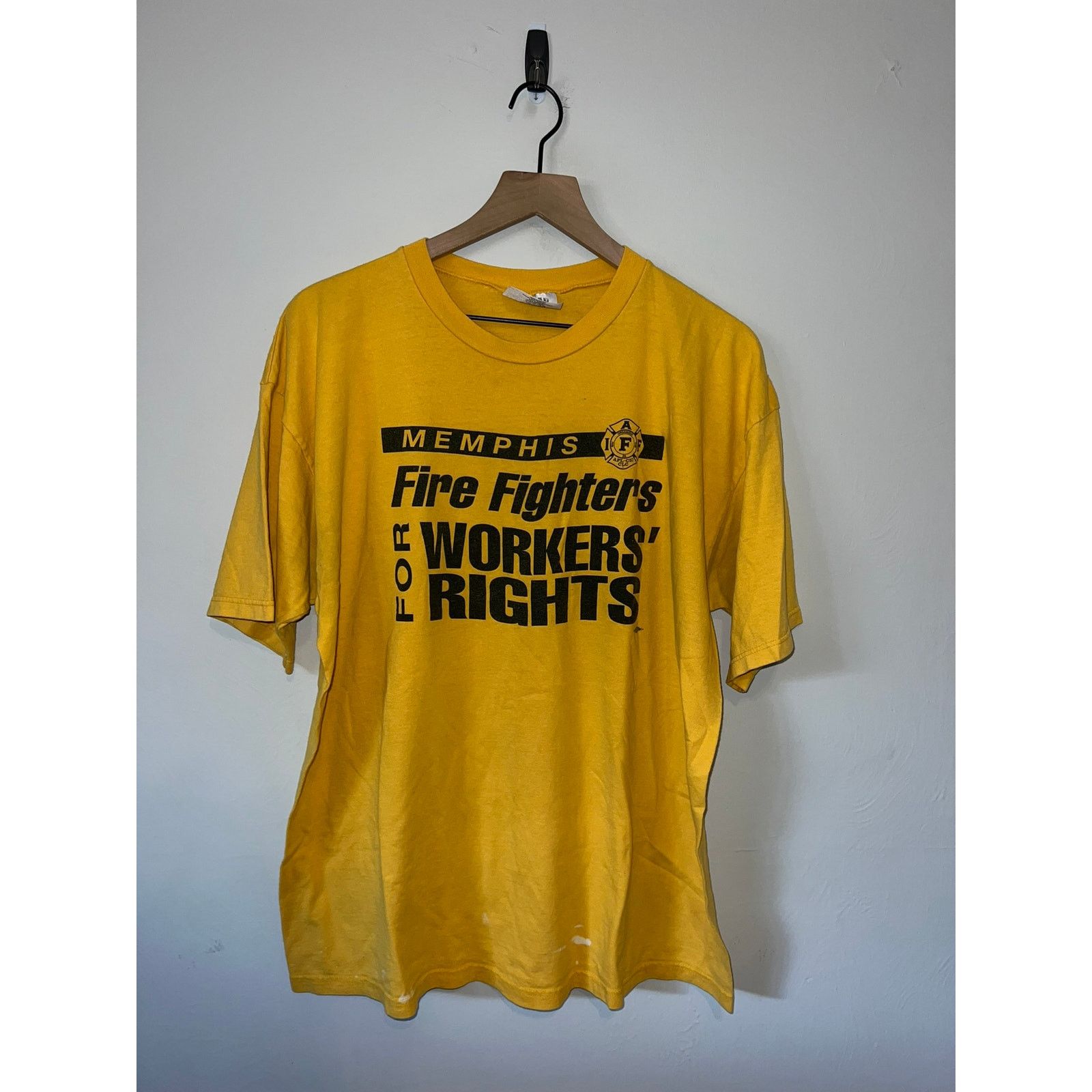 Vintage Vintage Memphis FireFighter Shirt Workers Rights Tee VTG XL Size US XL / EU 56 / 4 - 1 Thumbnail