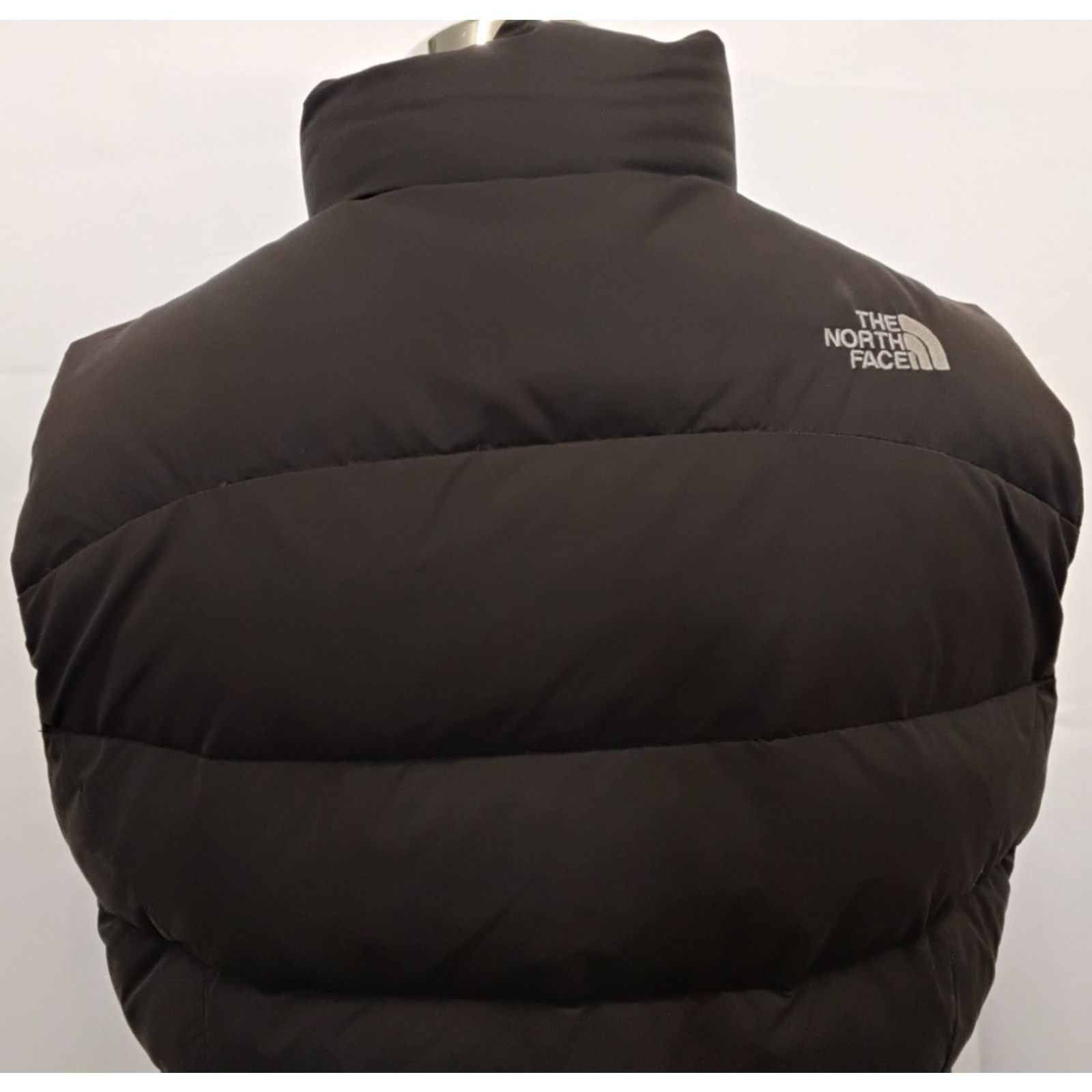 The North Face The North Face 700 Fill Down Vest Women's Medium Black Puffy Size M / US 6-8 / IT 42-44 - 14 Thumbnail
