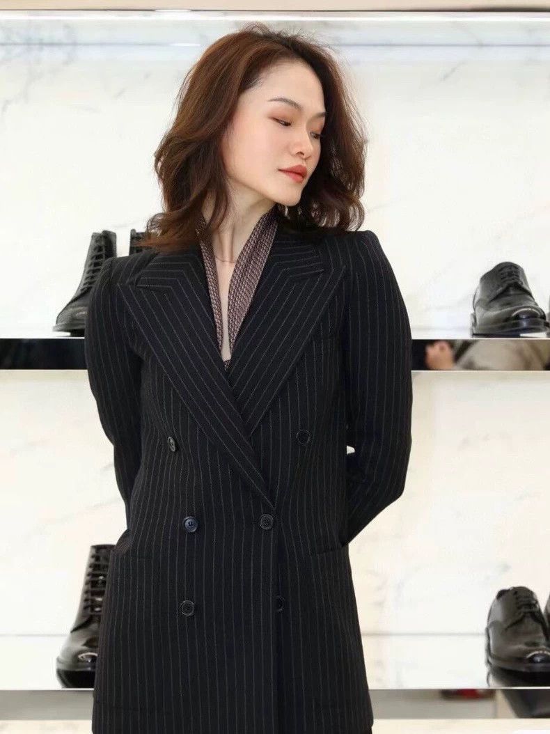 Saint Laurent Paris Saint Laurent Pinstripe Wool Blazer-2506 Size US M / EU 48-50 / 2 - 5 Thumbnail