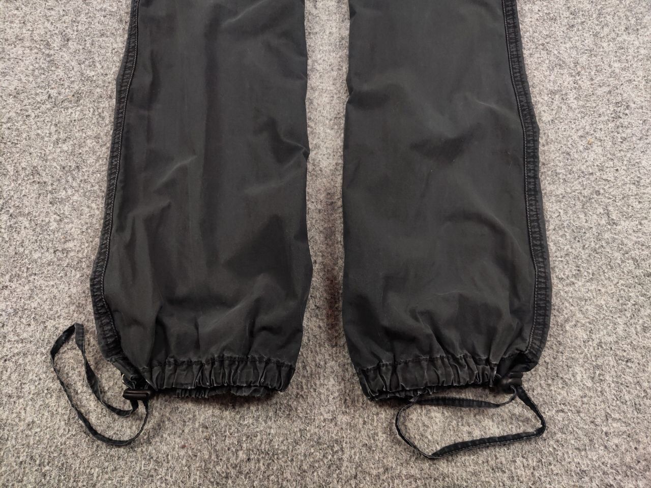 Japanese Brand Vintage 90's Japan Style Parachute Black Faded Cargo Pants Size US 30 / EU 46 - 9 Thumbnail