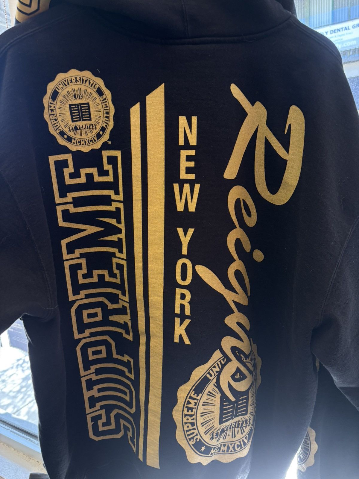 Supreme Supreme knowledge reigns zip VNDS Size US XL / EU 56 / 4 - 3 Thumbnail