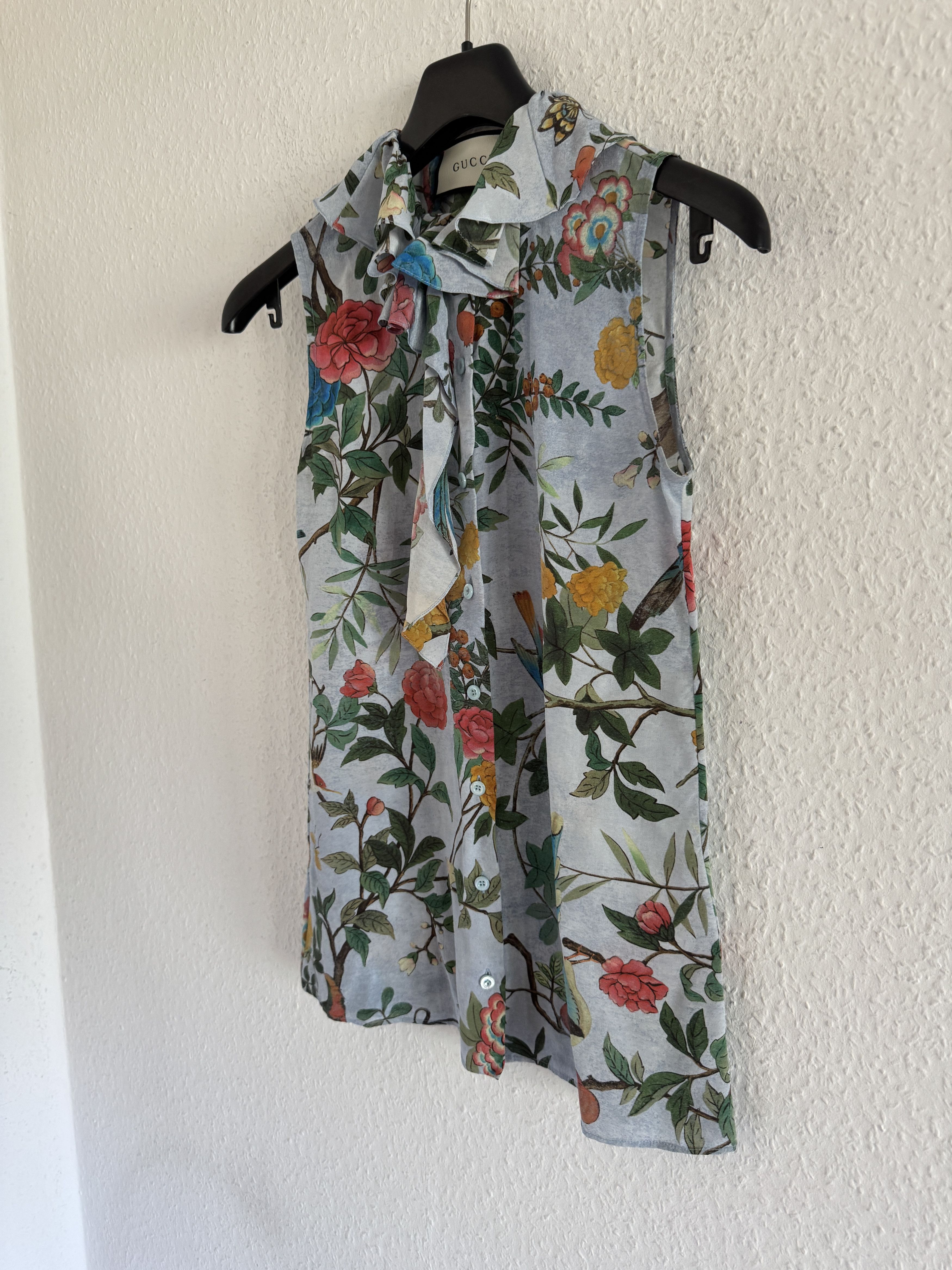 Gucci SAMPLE Floral Ruffle Silk Top Size S / US 4 / IT 40 - 14 Thumbnail
