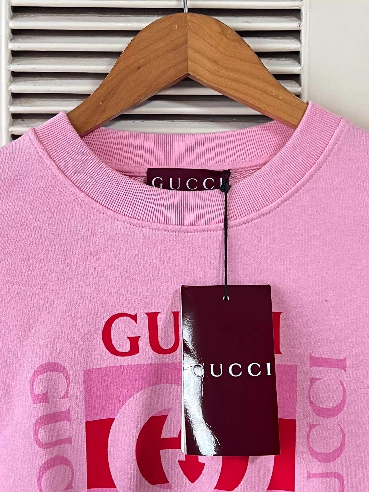 Gucci Gucci Women's Pink Logo Crewneck Sweatshirt M Size M / US 6-8 / IT 42-44 - 3 Thumbnail