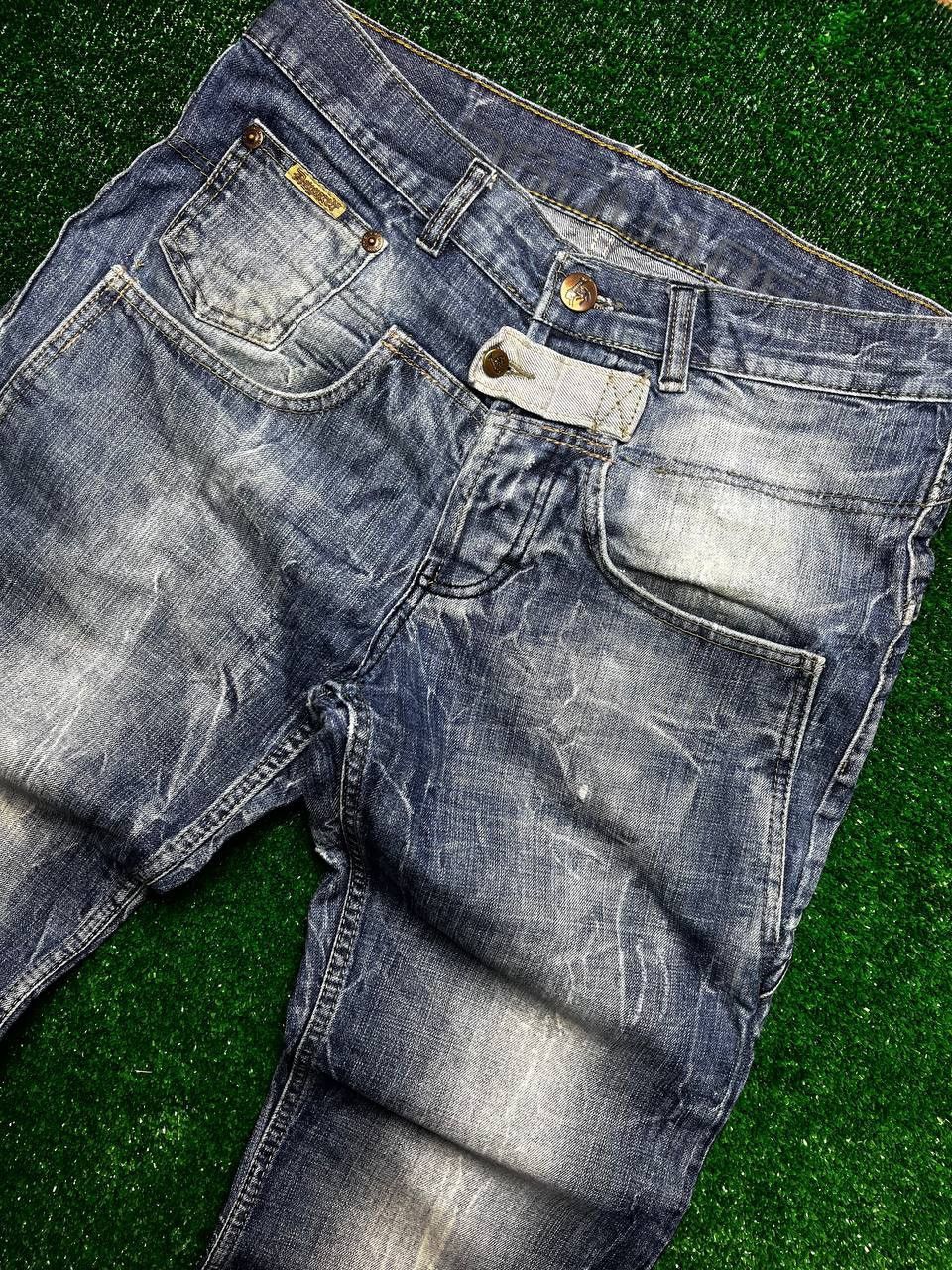 Dsquared2 Very Rare ! Dsquared2 Big Logo Jeans Made in Italy Denim Size US 34 / EU 50 - 5 Thumbnail