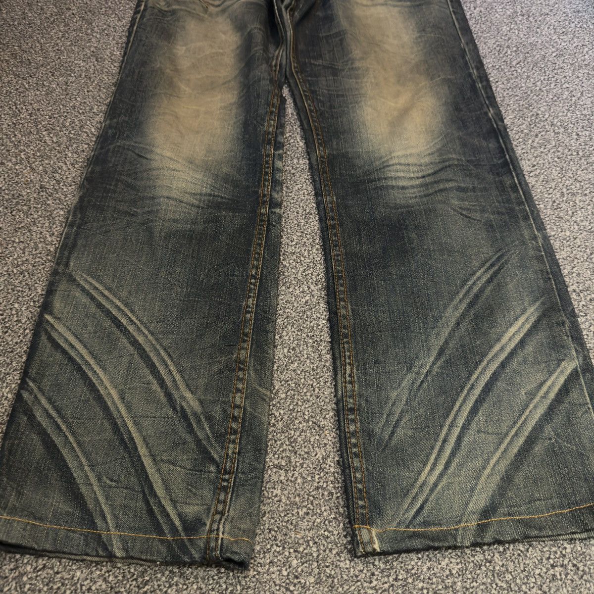 Denim & Co. Vintage 90s Distressed Rusty Denim AVH Custome Size US 32 / EU 48 - 6 Thumbnail